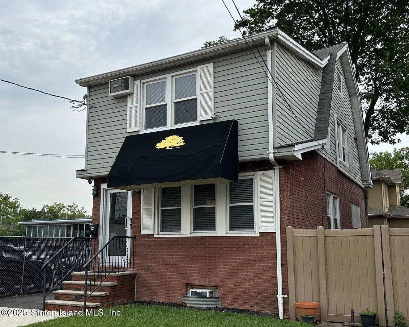 22 9th Street Image 3