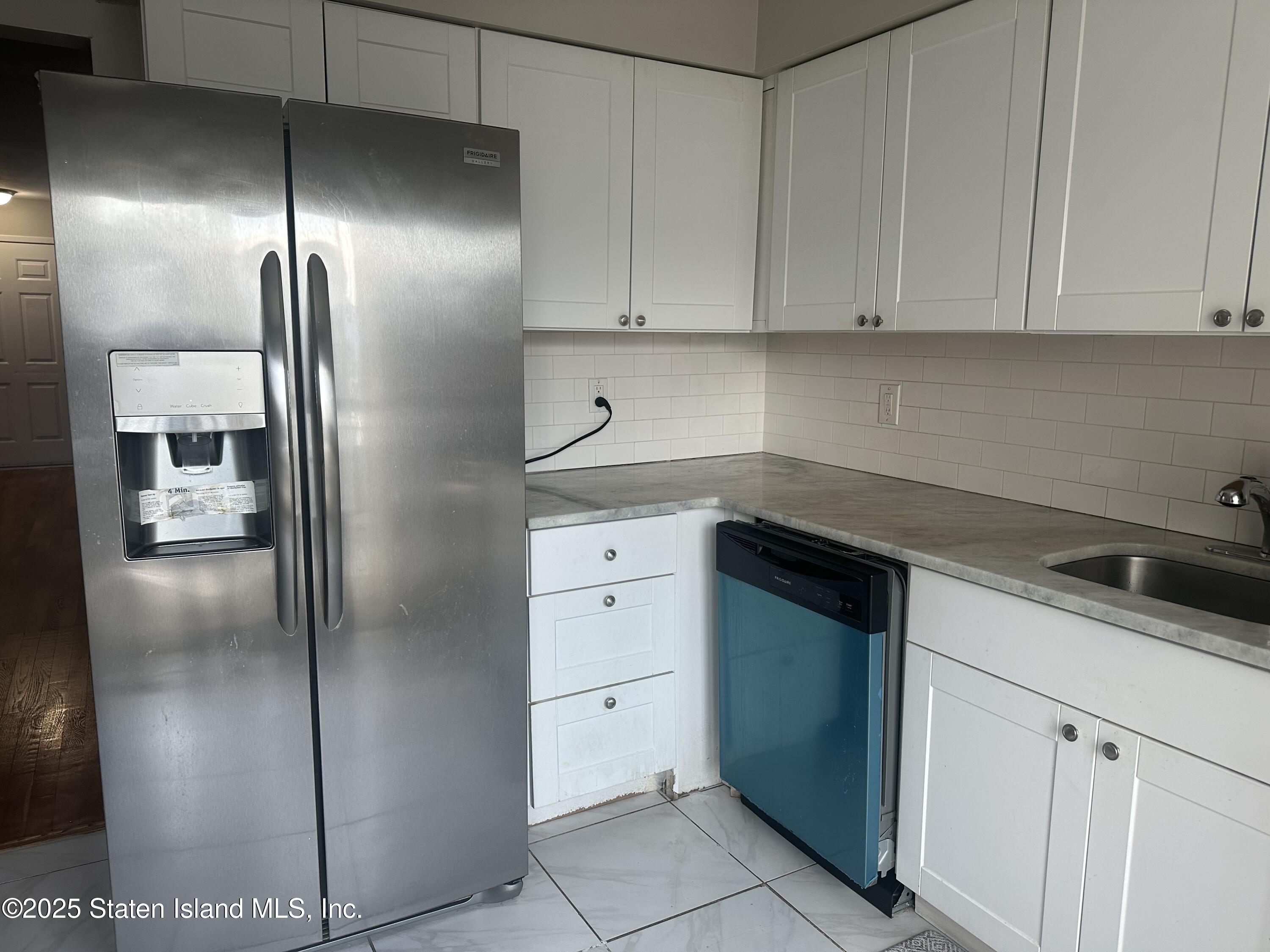 12 Delmar Avenue A Image 2