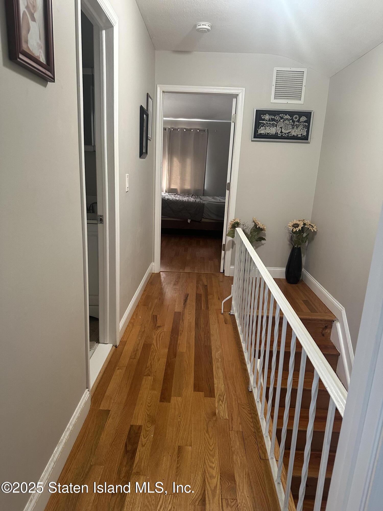 12 Delmar Avenue A Image 5