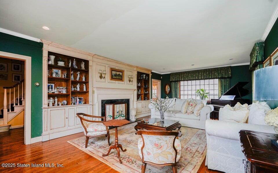 265 Lighthouse Avenue Image 5