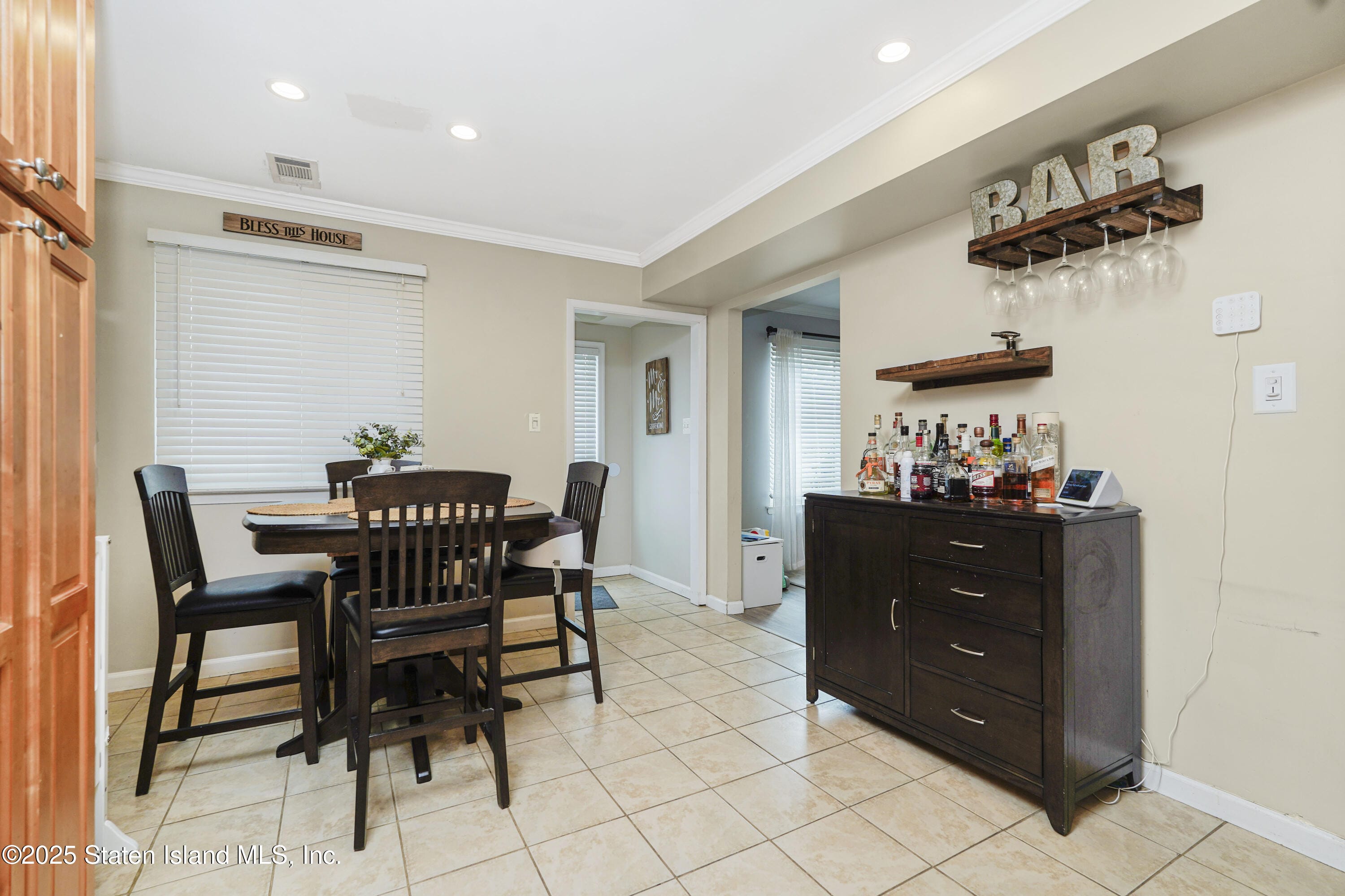 8 Mcdivitt Avenue A Image 4