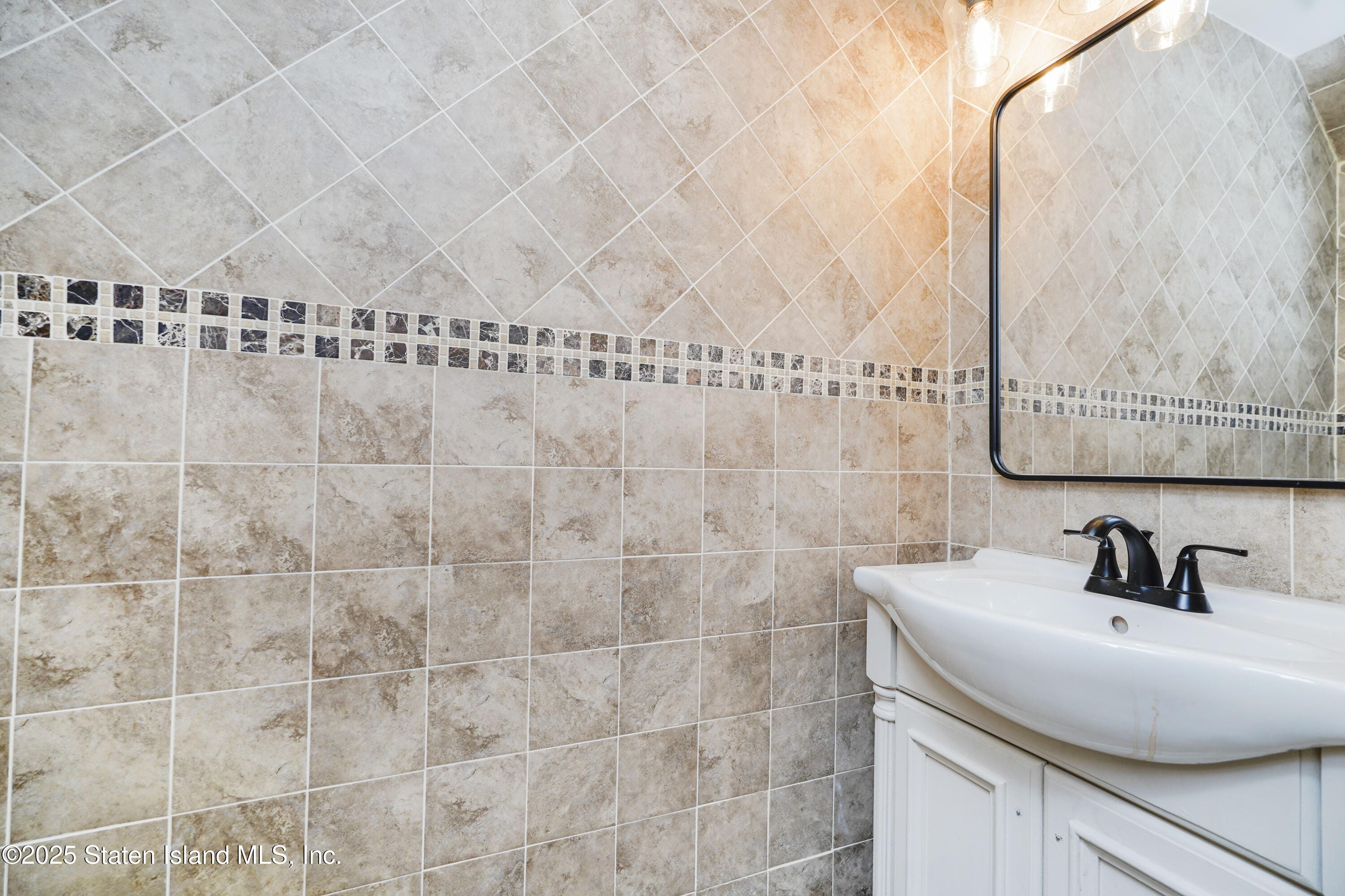 8 Mcdivitt Avenue A, Staten Island, NY, 10314 image 12