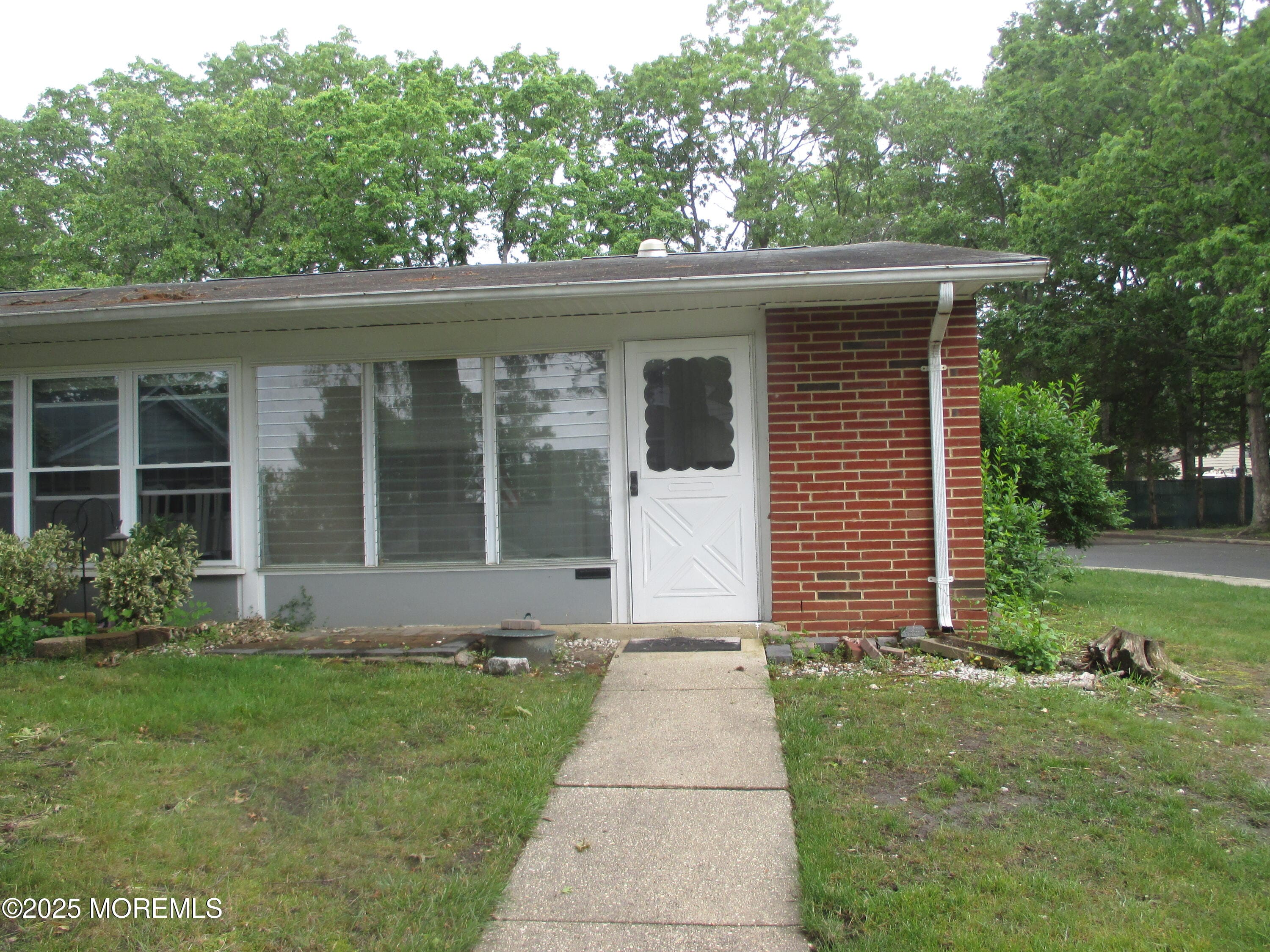 474F Thornbury Court Image 1