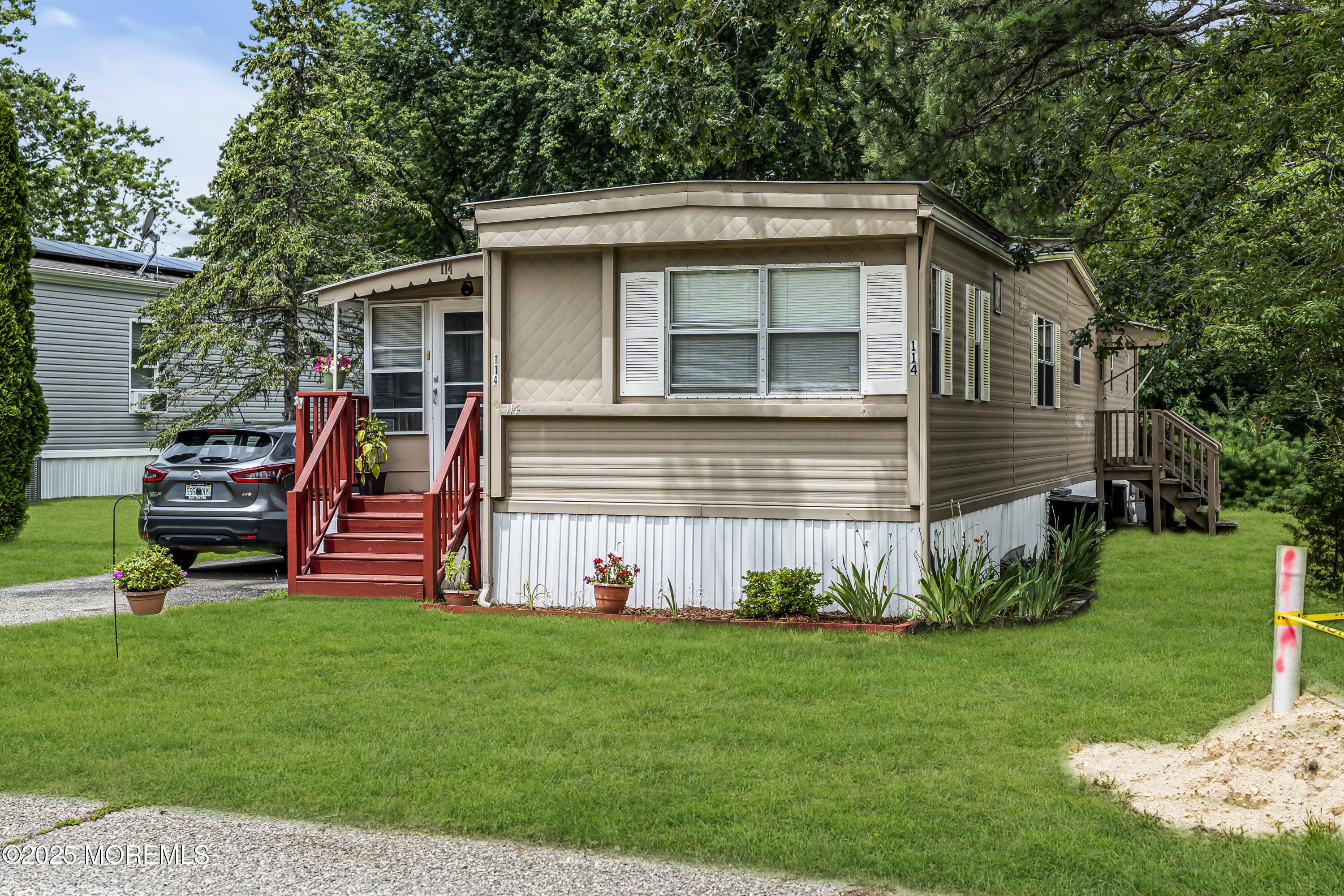 114 Redwood Drive Image 3