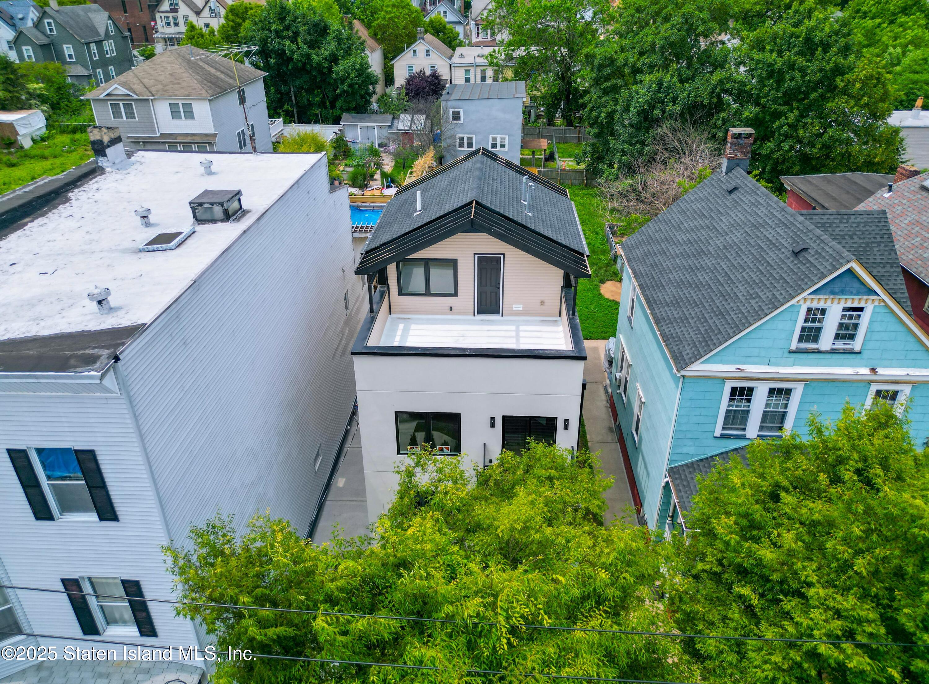 334 Van Duzer Street, Staten Island, NY, 10304 image 9