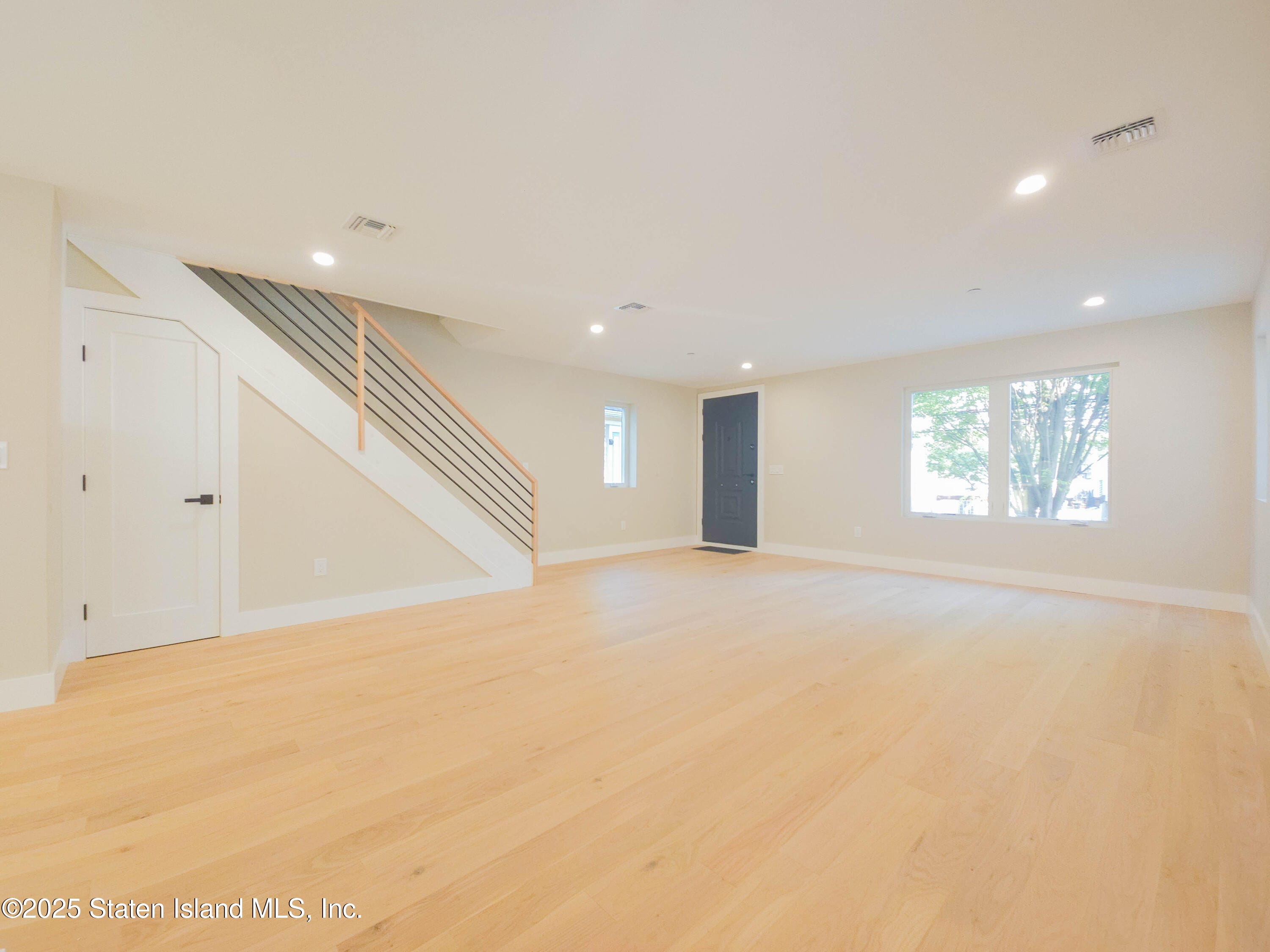 334 Van Duzer Street, Staten Island, NY, 10304 image 26