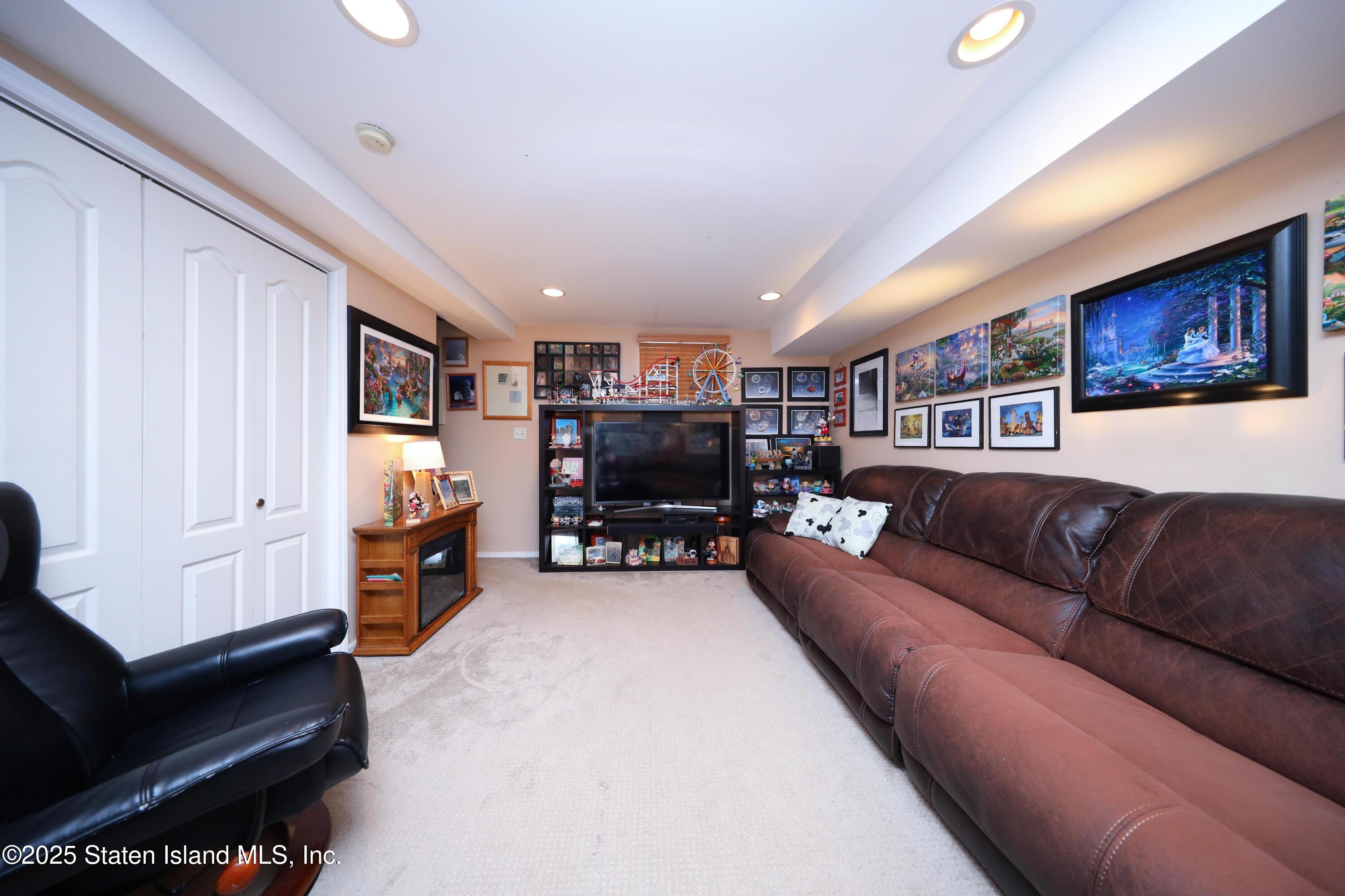 94 Sharrott Avenue, Staten Island, NY, 10309 image 14