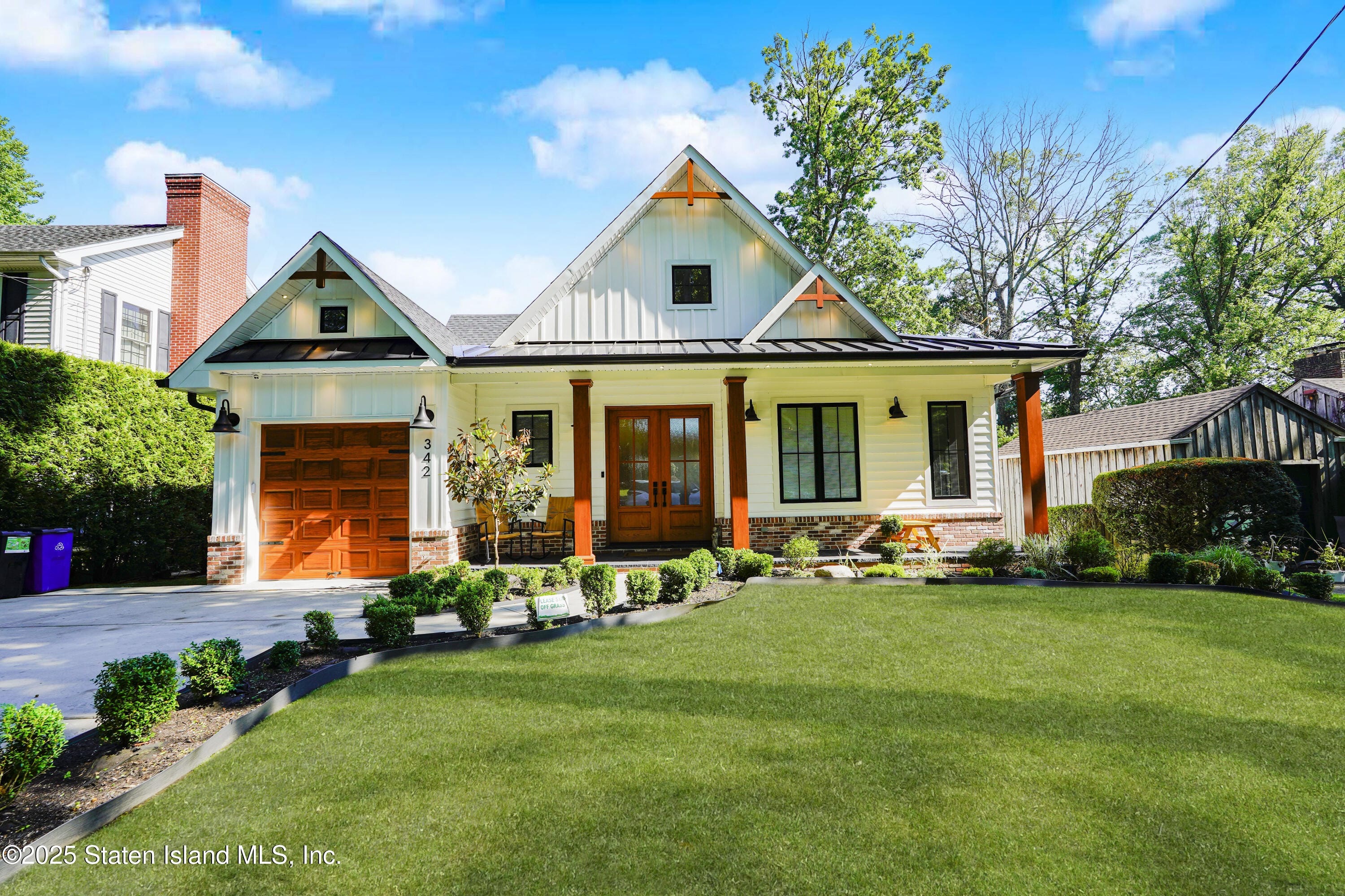 342 Edinboro Road Image 1