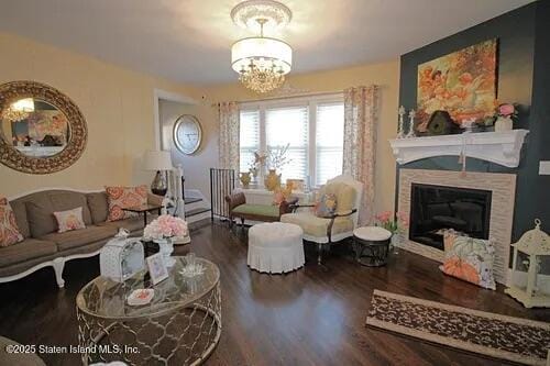 92 Twombly Avenue Image 4