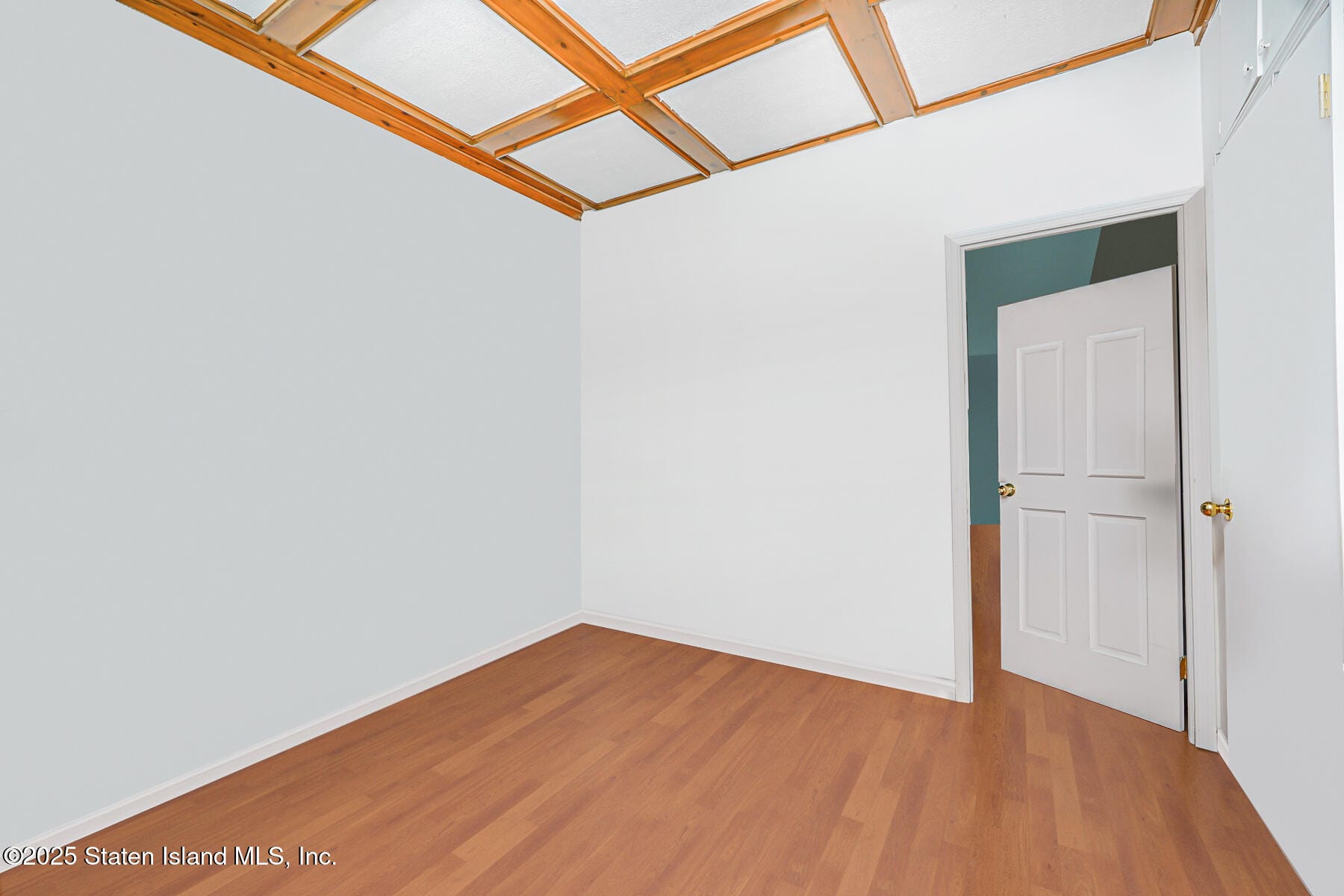 654 58th Street Image 5
