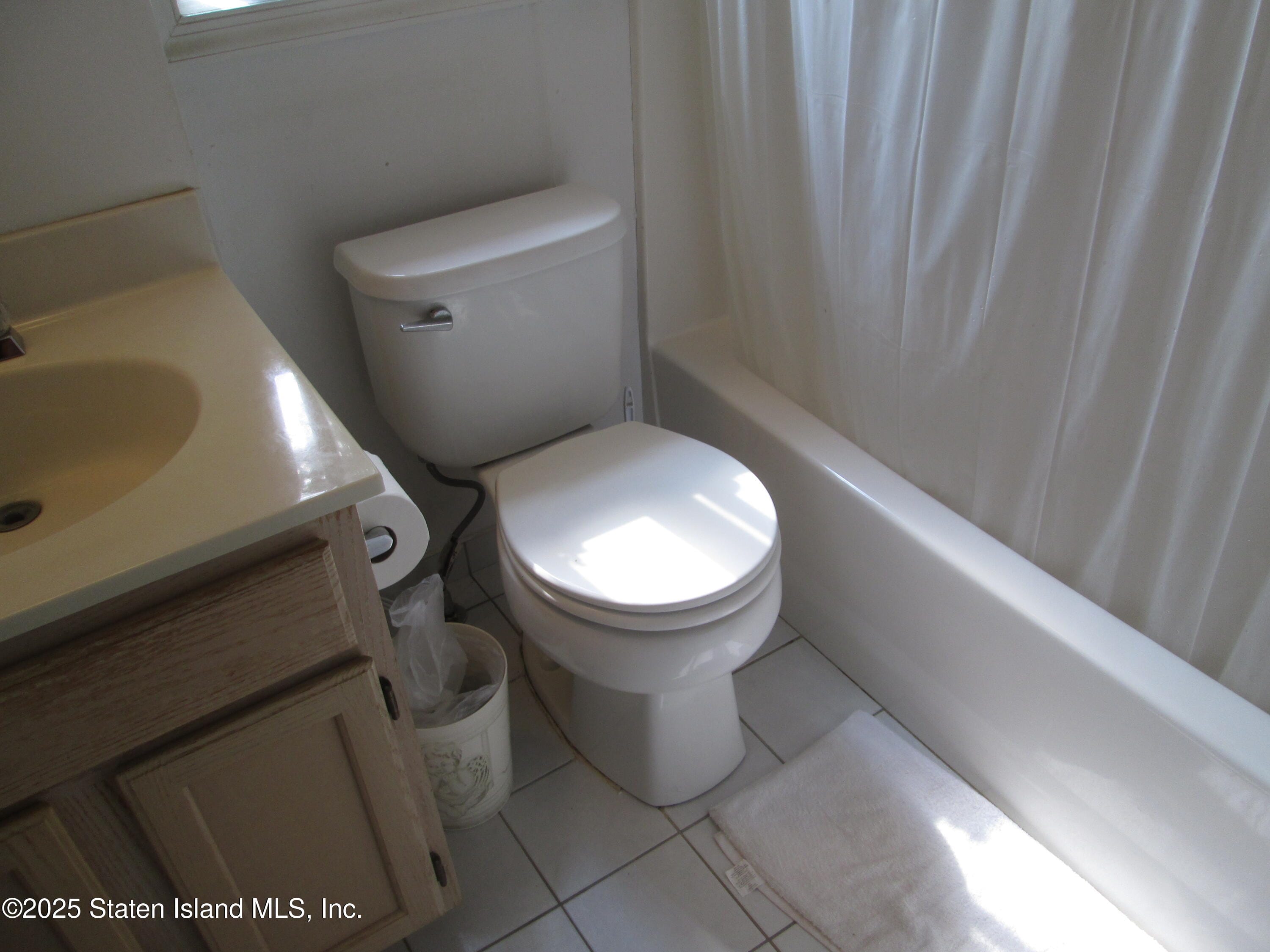 355 Ilyssa Way, Staten Island, NY, 10312 image 6