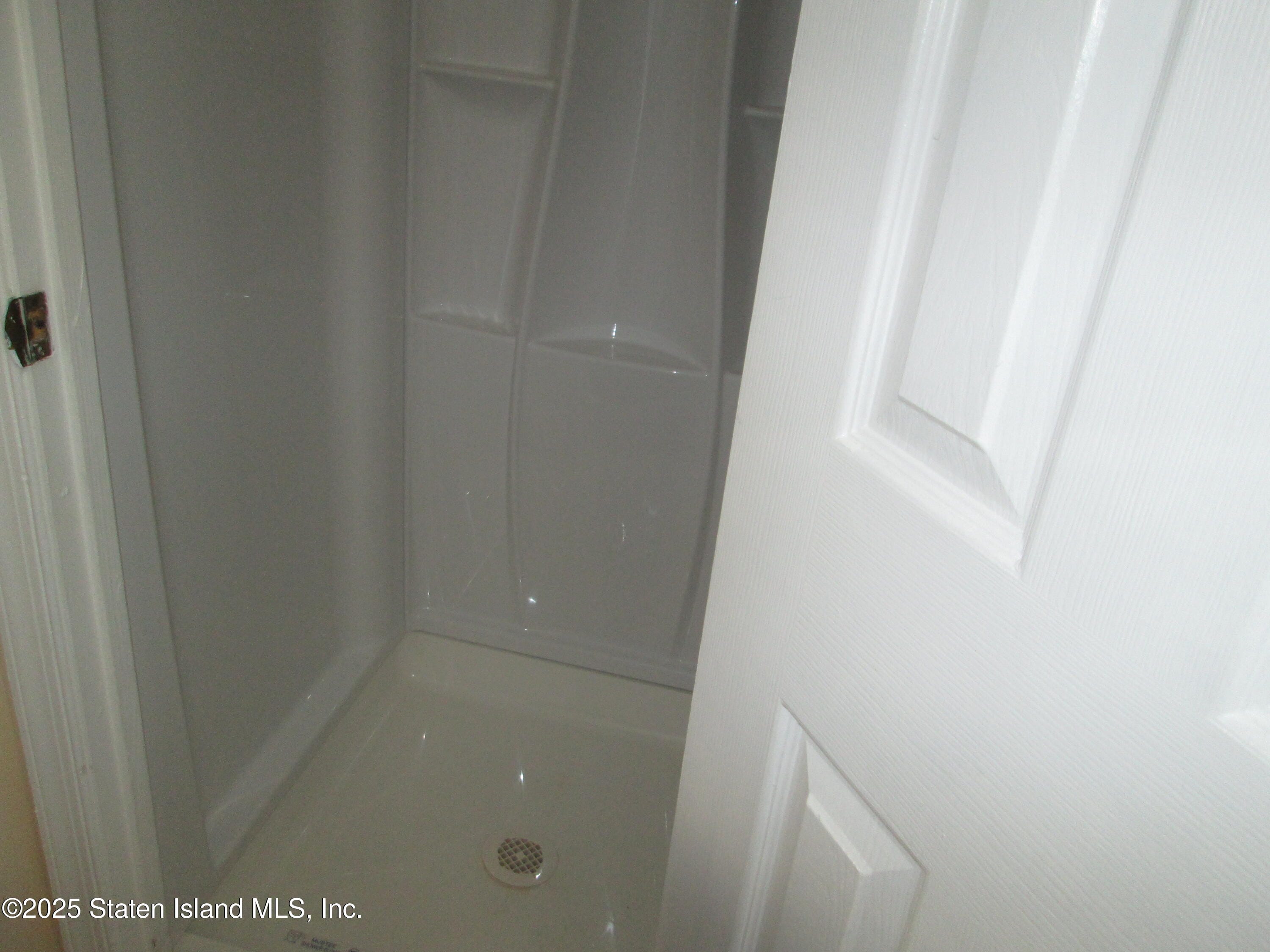 355 Ilyssa Way, Staten Island, NY, 10312 image 9