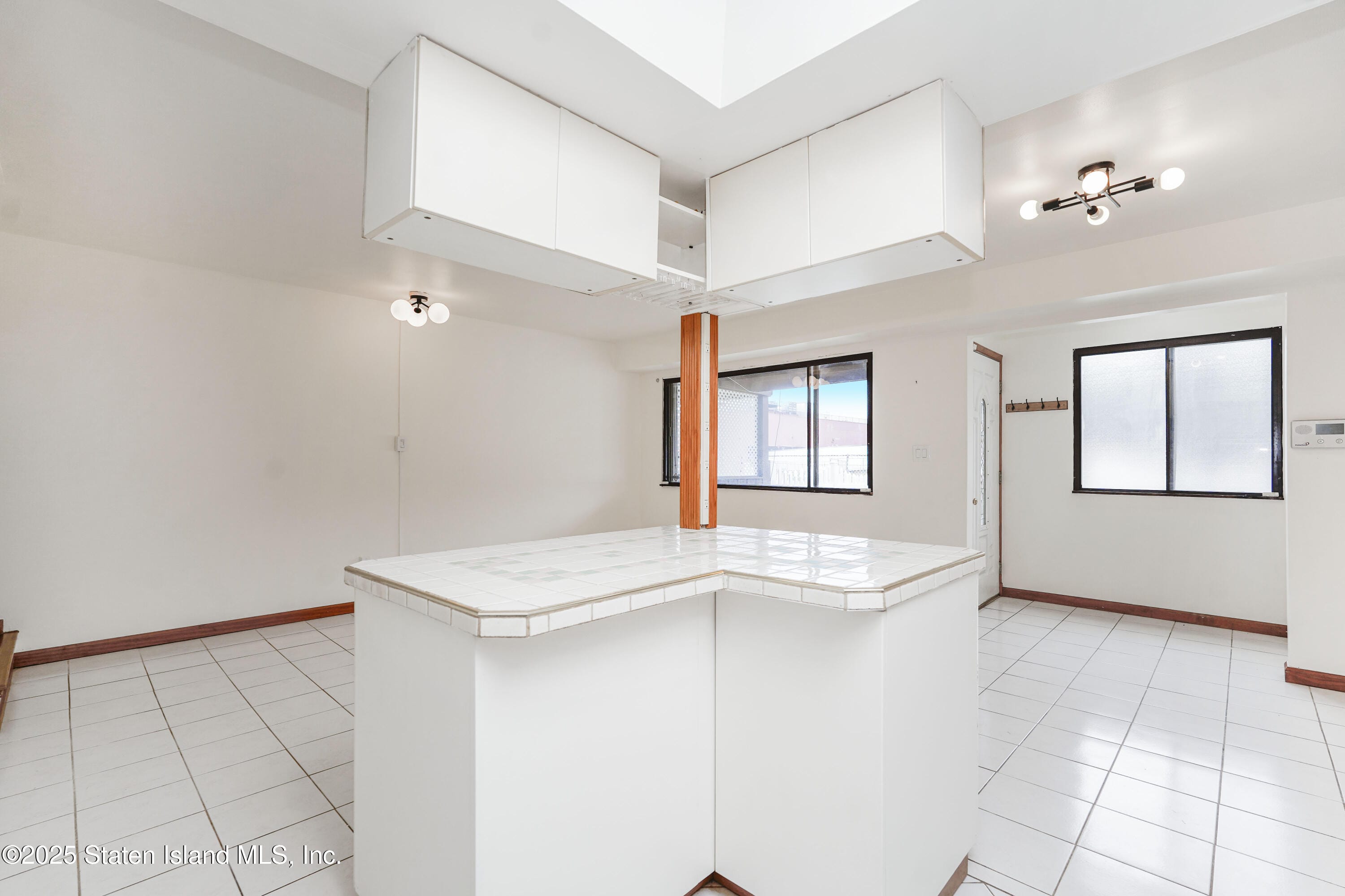 132 Parkview Loop, Staten Island, NY, 10314 image 14