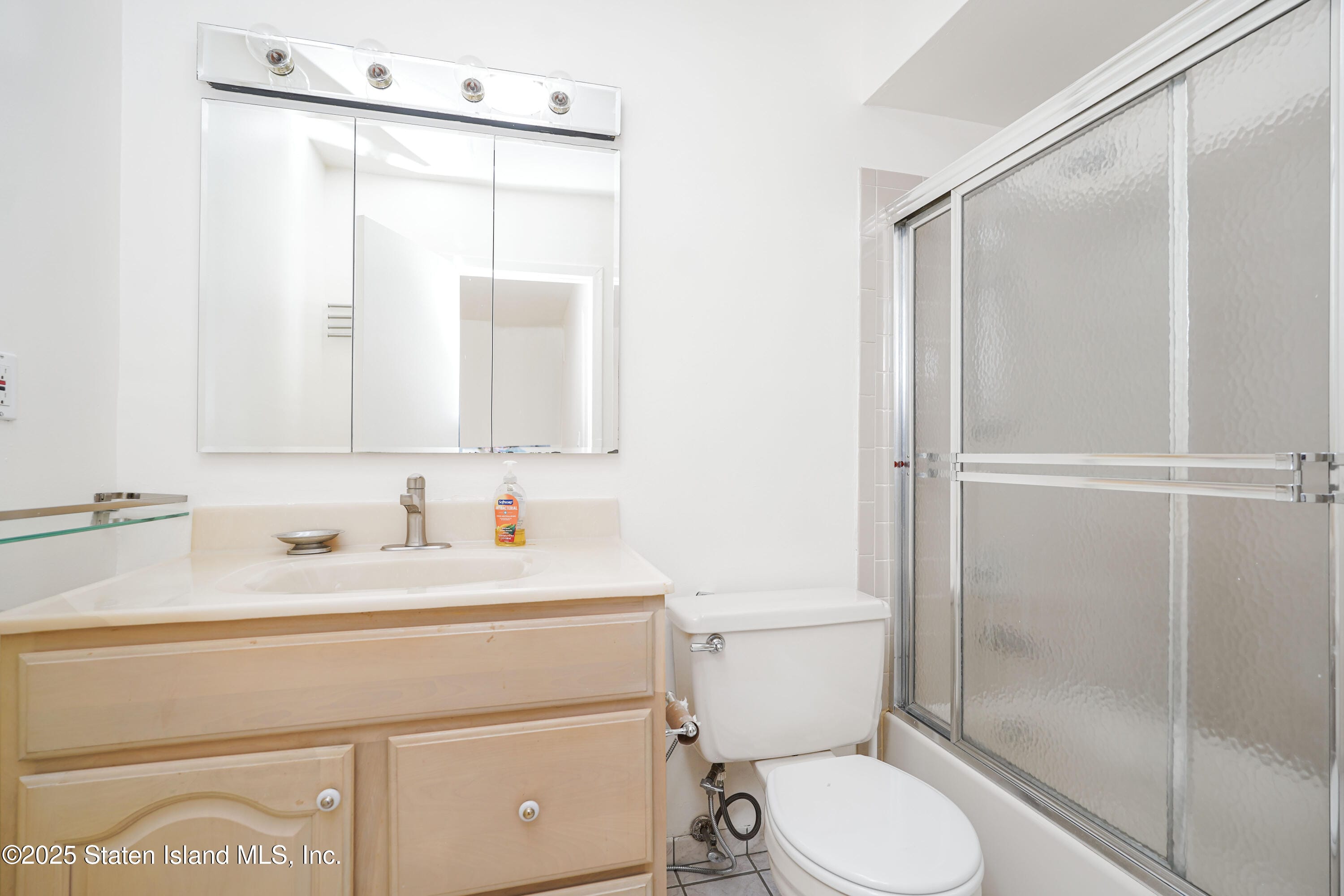 132 Parkview Loop, Staten Island, NY, 10314 image 16