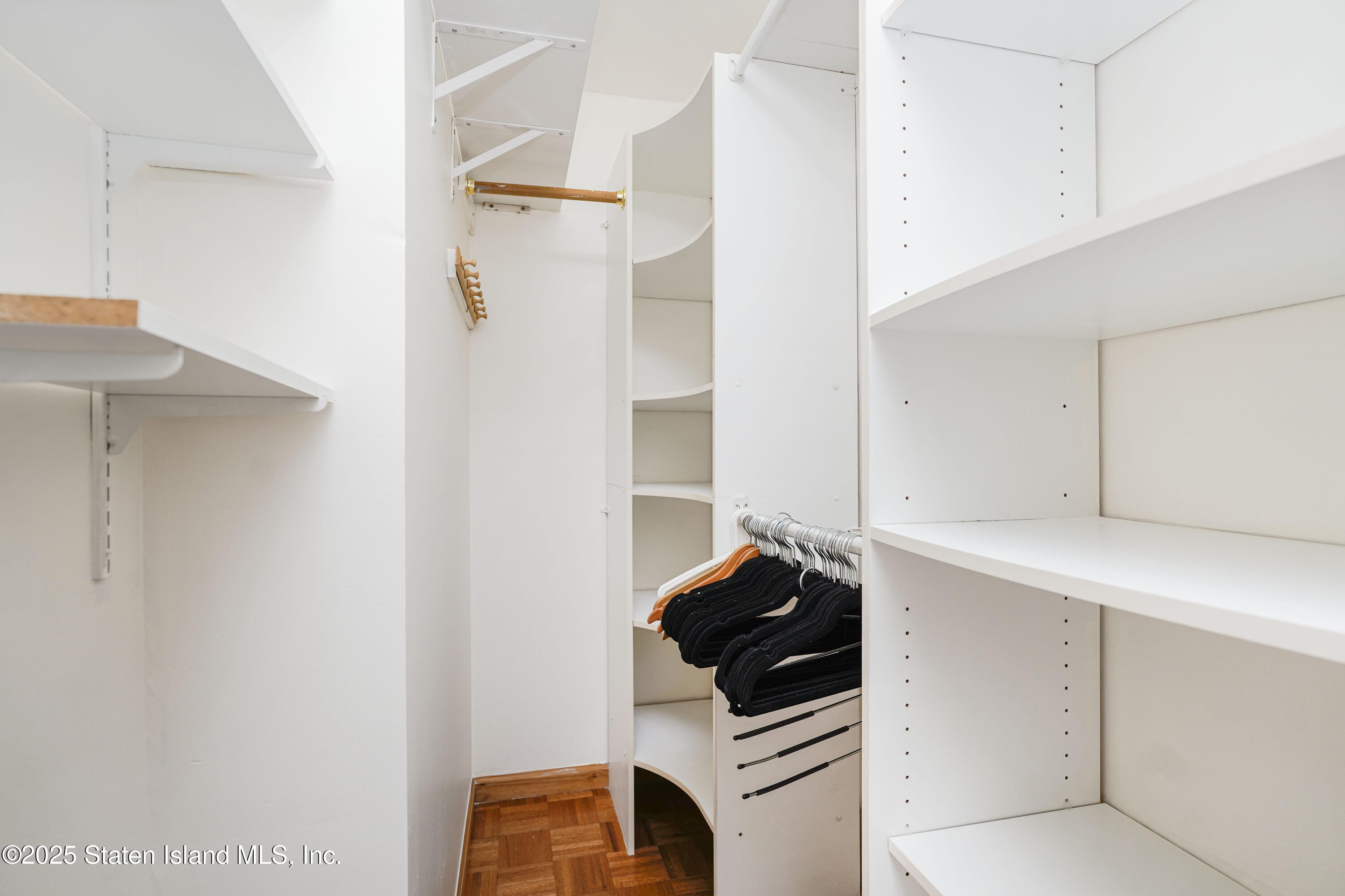 132 Parkview Loop, Staten Island, NY, 10314 image 21