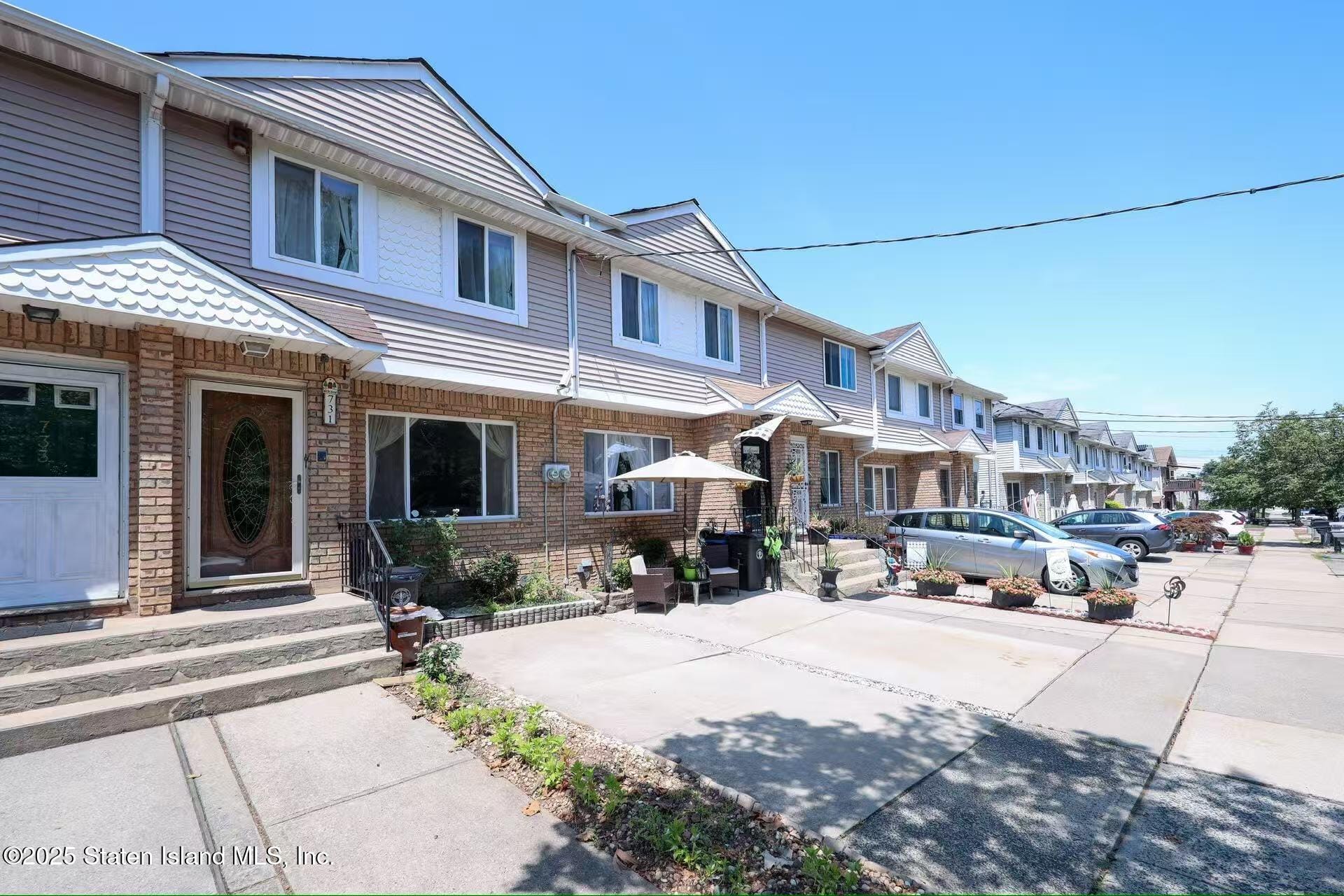 731 Barlow Avenue Image 1