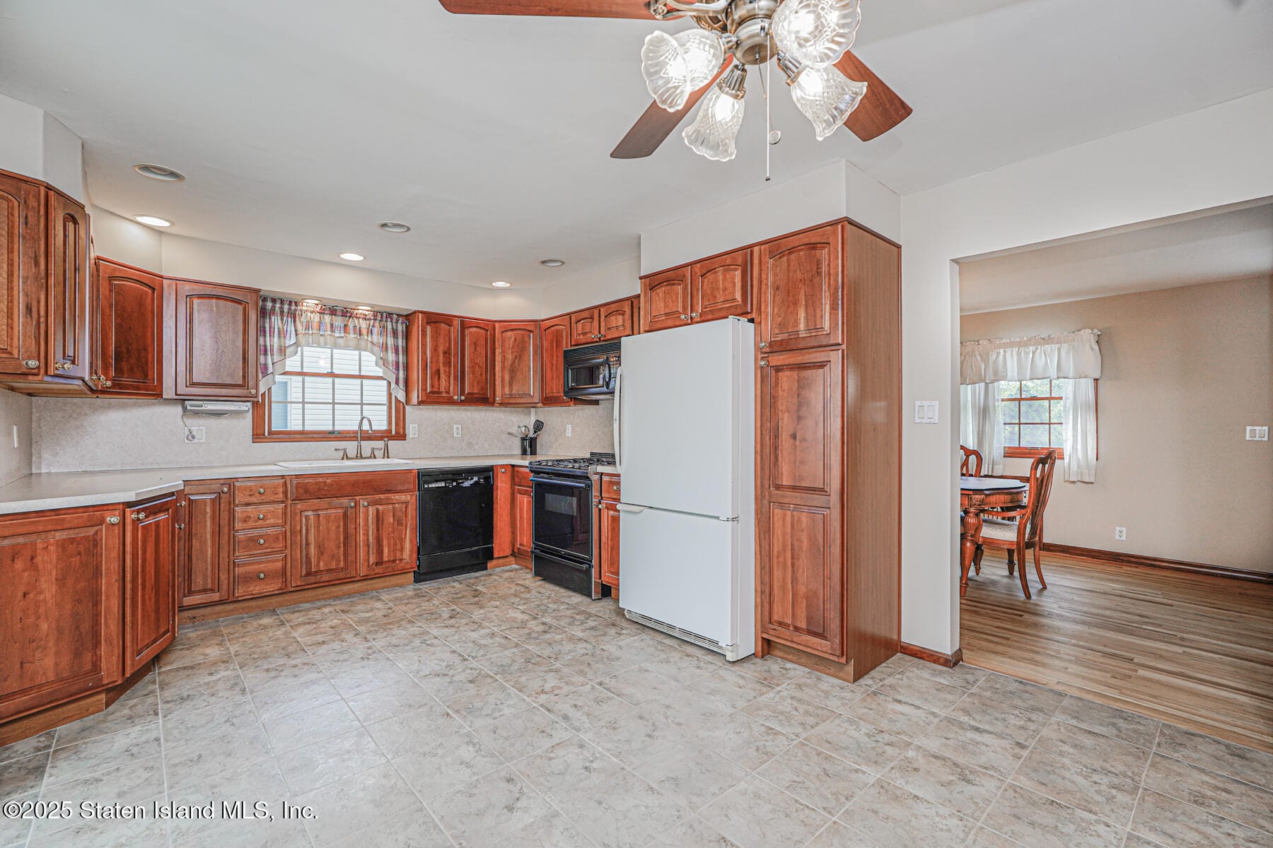 97 Kinghorn Street, Staten Island, NY, 10312 image 10