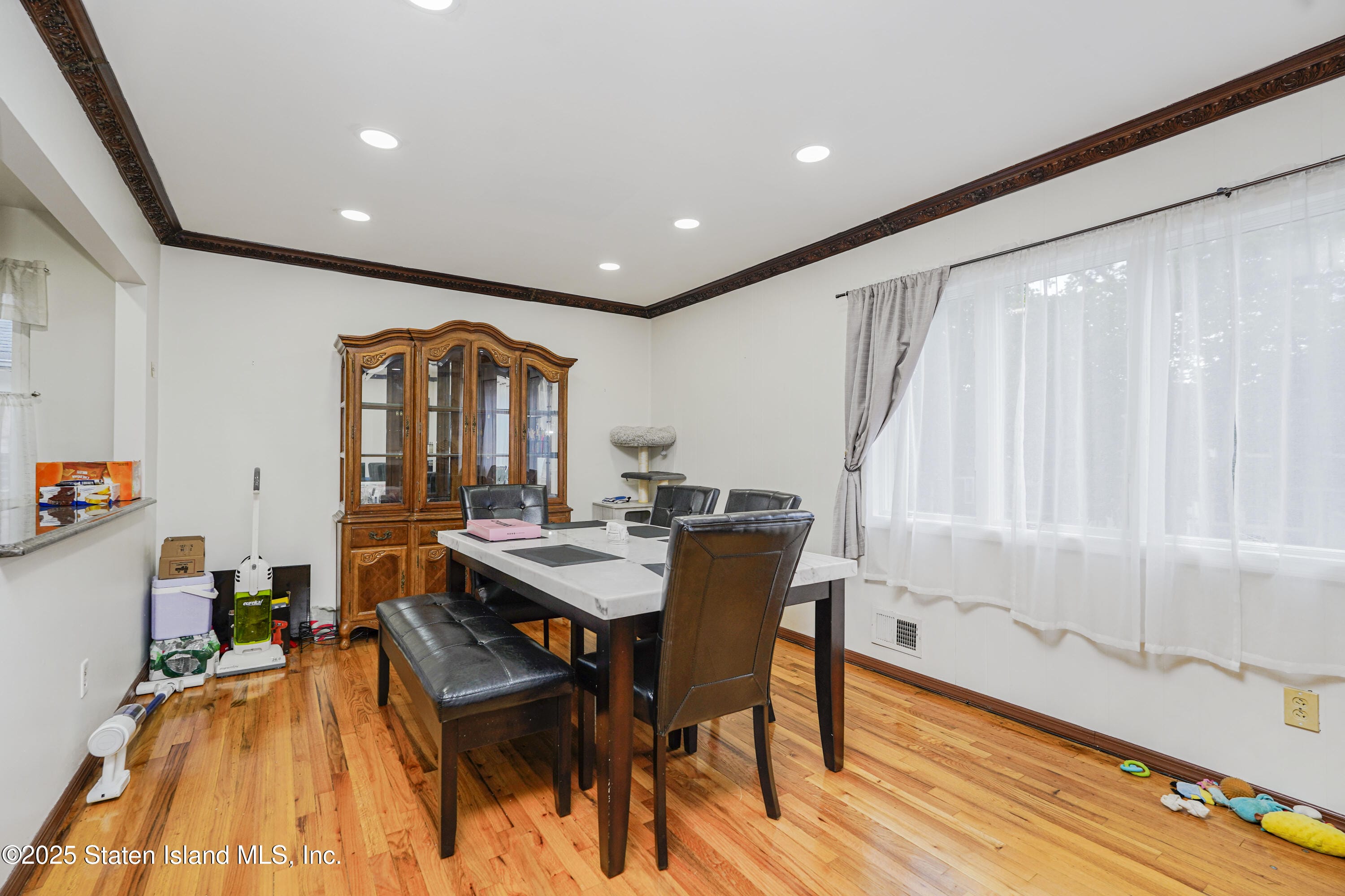 124 Woodbine Avenue Image 5