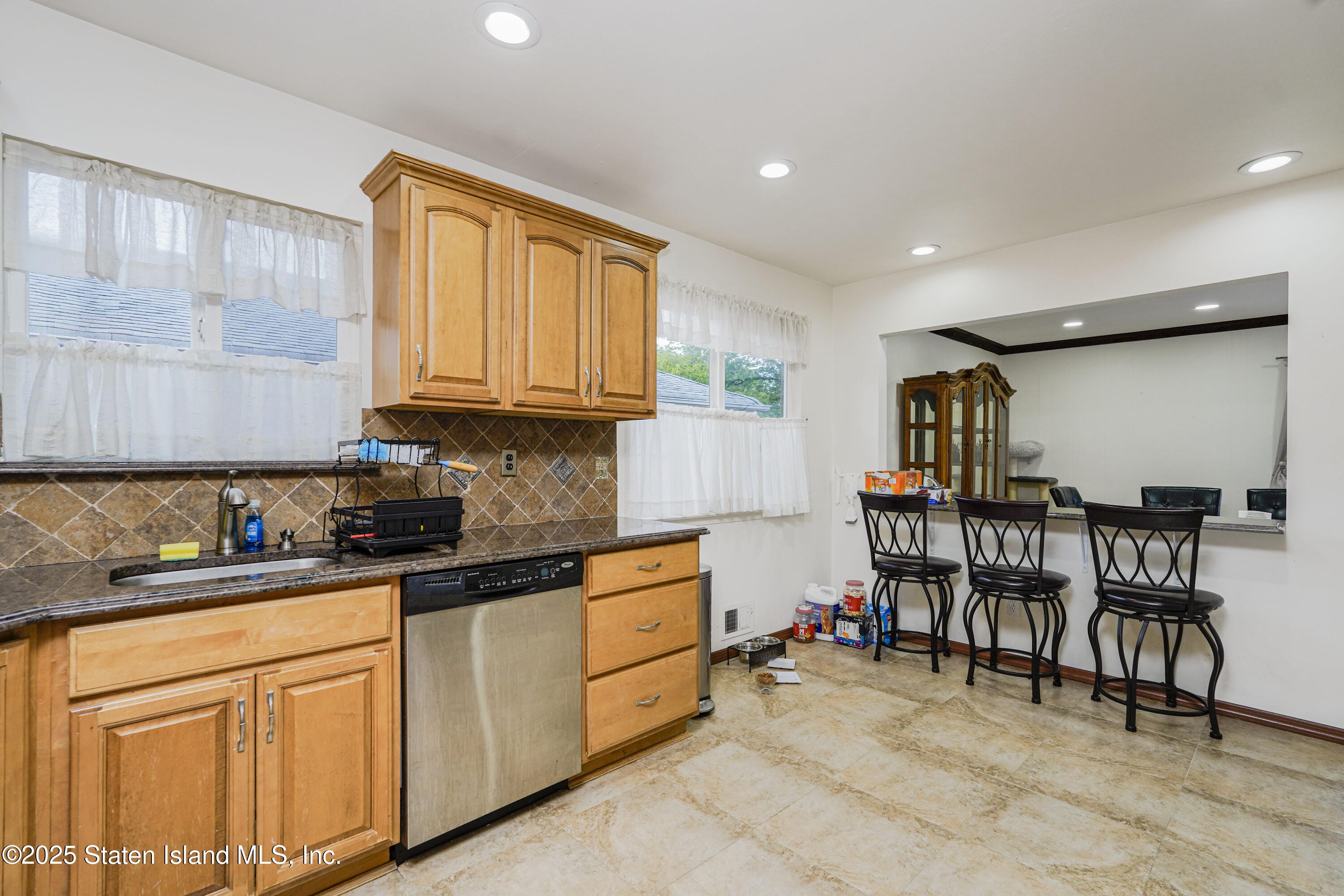 124 Woodbine Avenue, Staten Island, NY, 10314 image 10