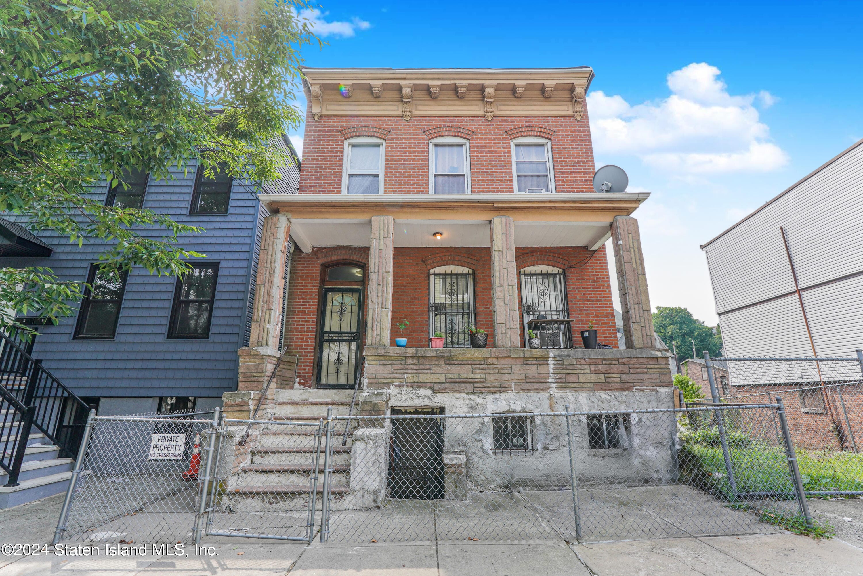 50 Brook Street Image 1