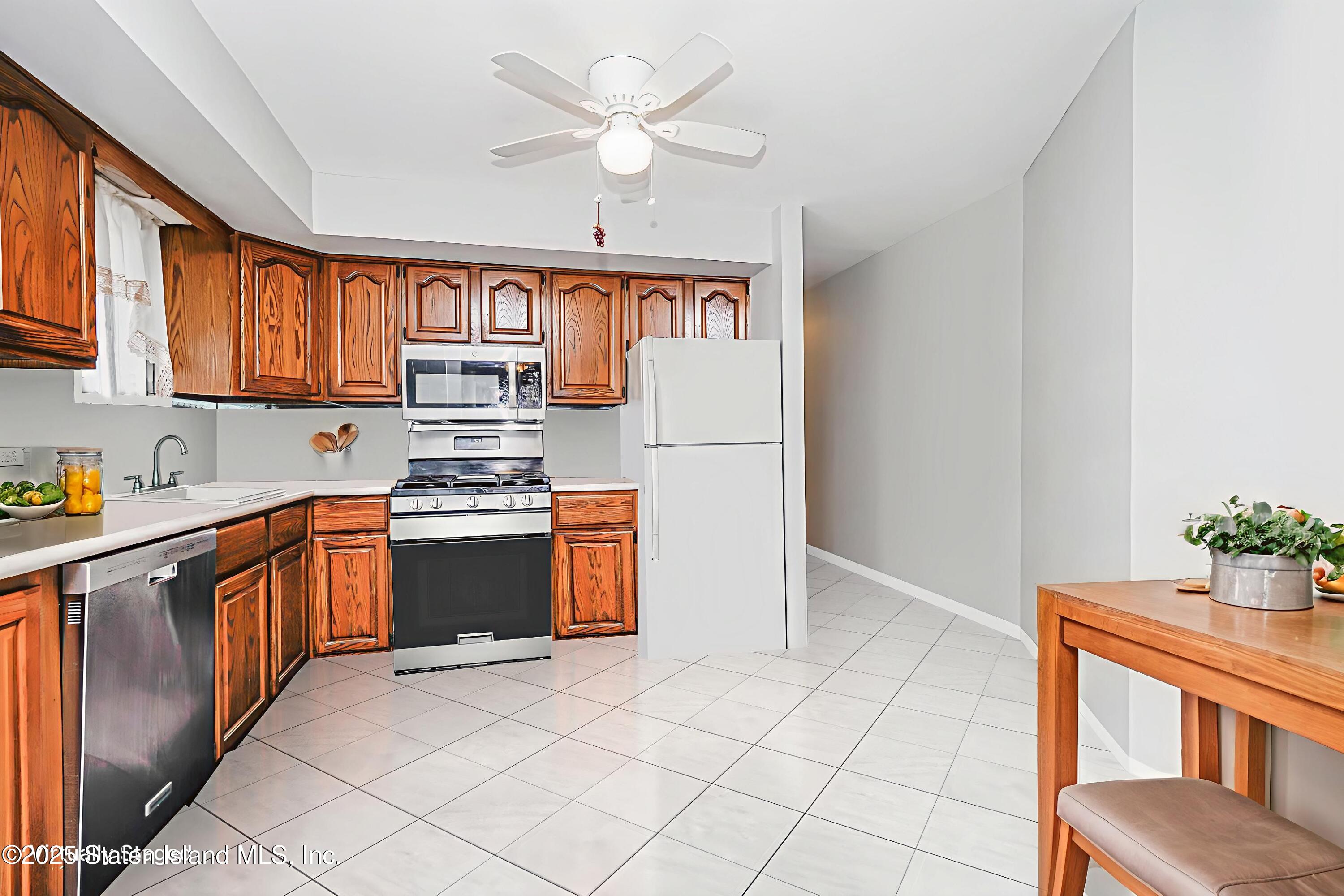 79 Endor Avenue, Staten Island, NY, 10301 image 26