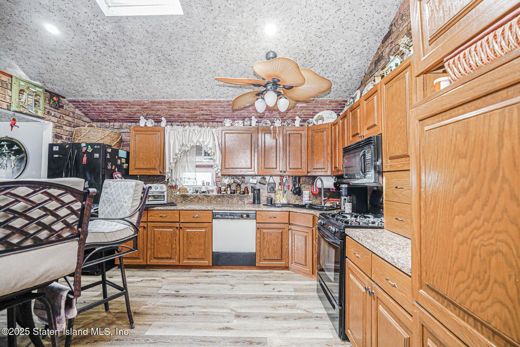 79 Endor Avenue, Staten Island, NY, 10301 image 10