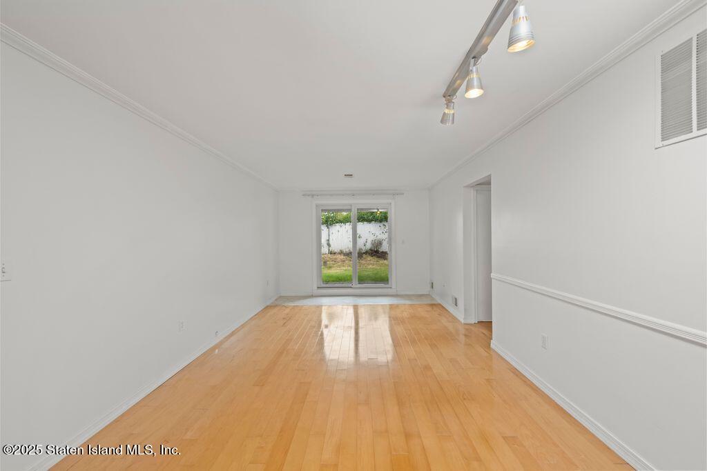 33 Bradley Court A, Staten Island, NY, 10314 image 6