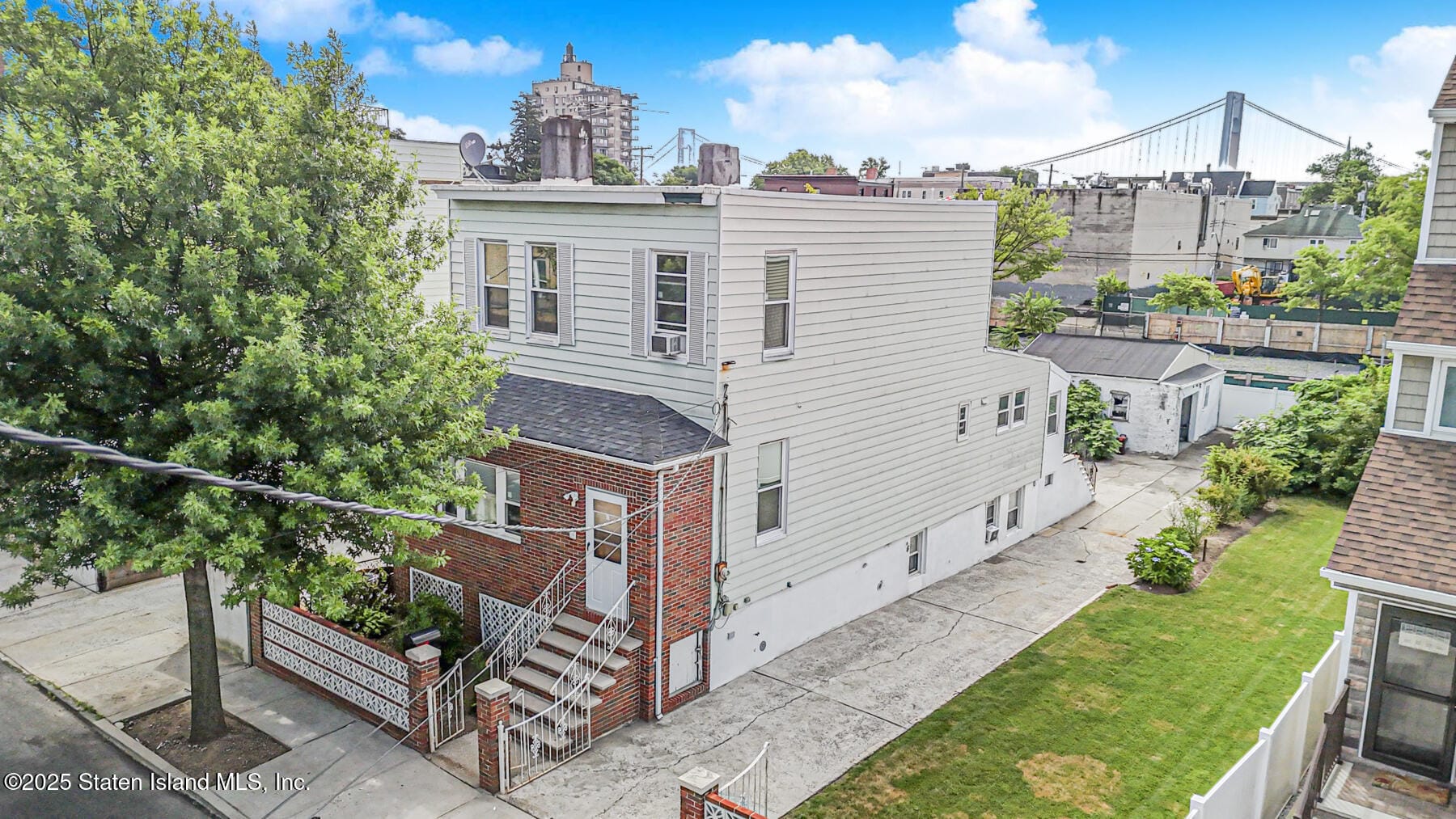 18 St. Mary\'s Avenue Image 4