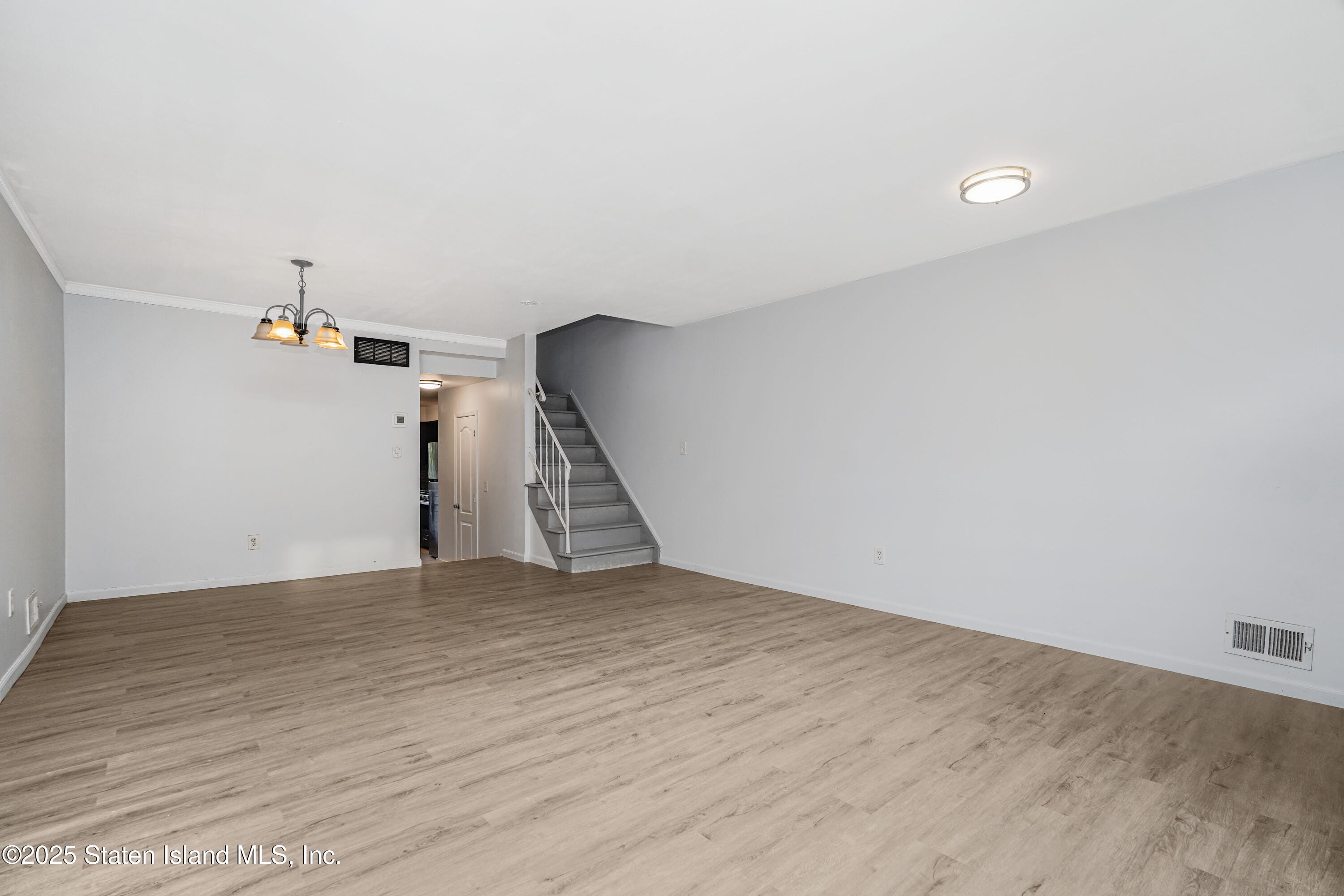 5 Ludwig Lane B, Staten Island, NY, 10303 image 6