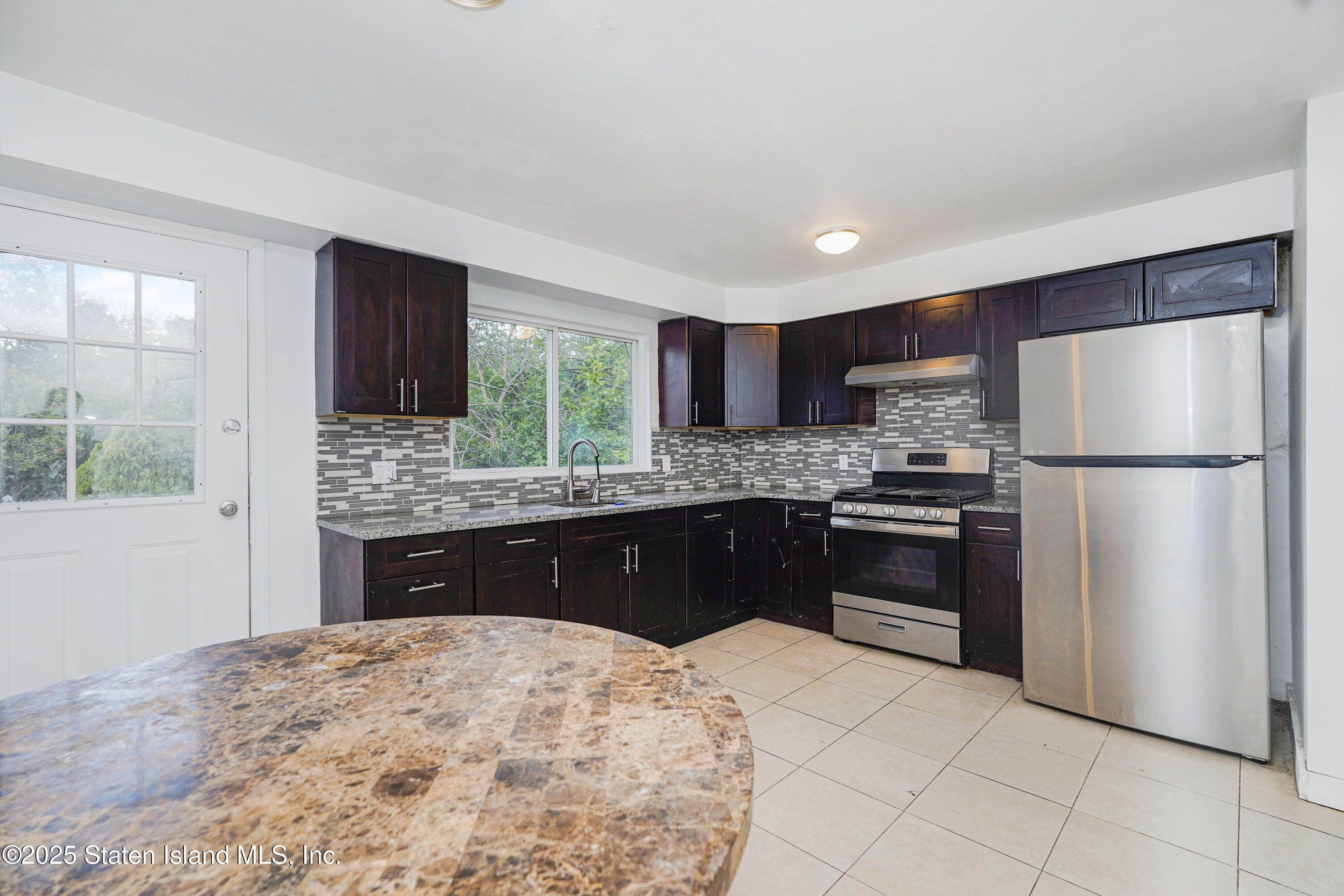 5 Ludwig Lane B, Staten Island, NY, 10303 image 16