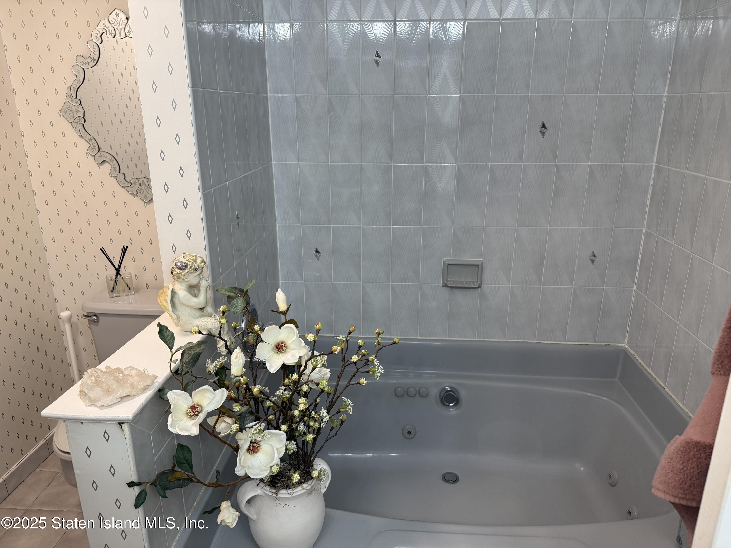 109 Commodore Drive, Staten Island, NY, 10309 image 25