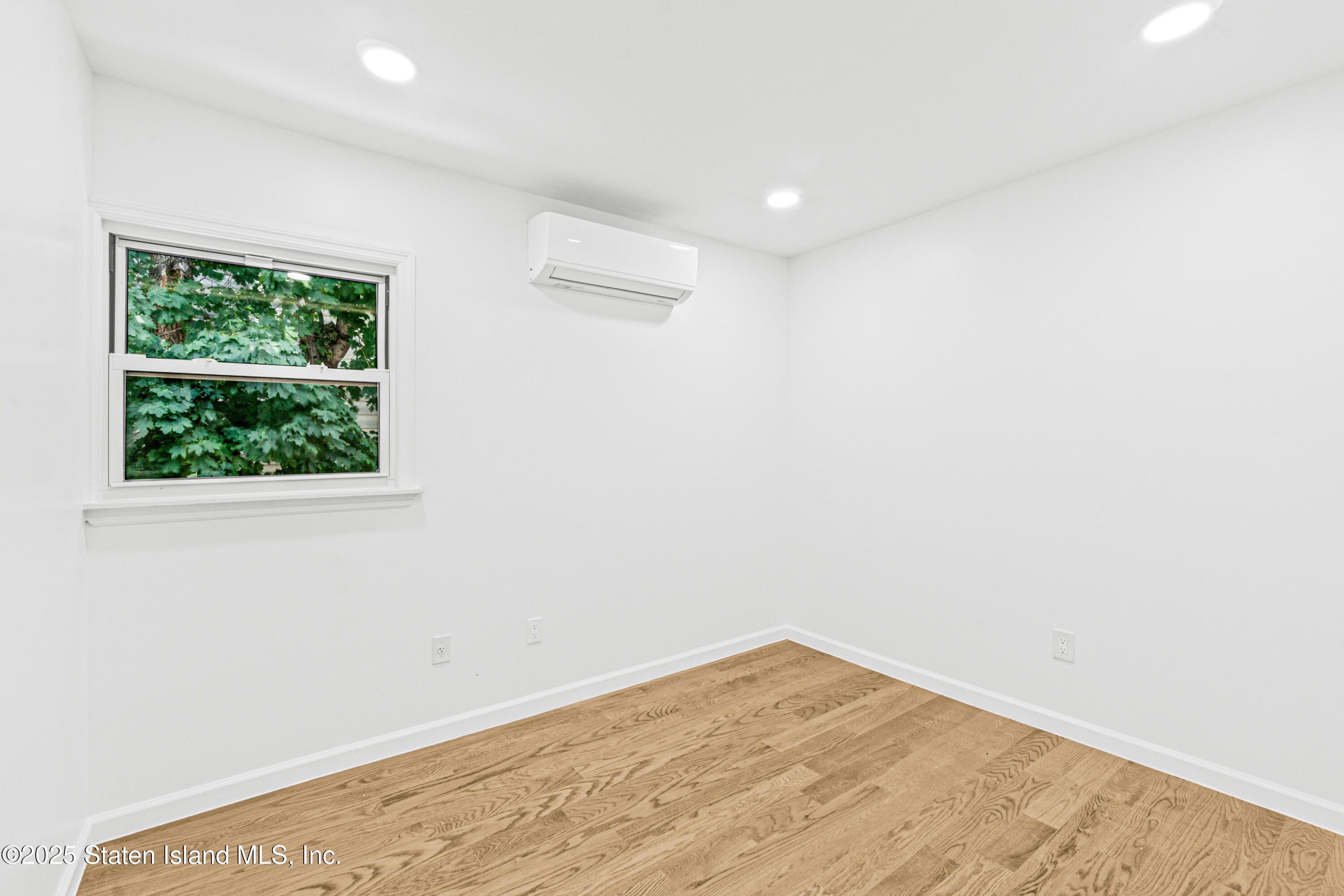 84 Elm Street, Staten Island, NY, 10310 image 14