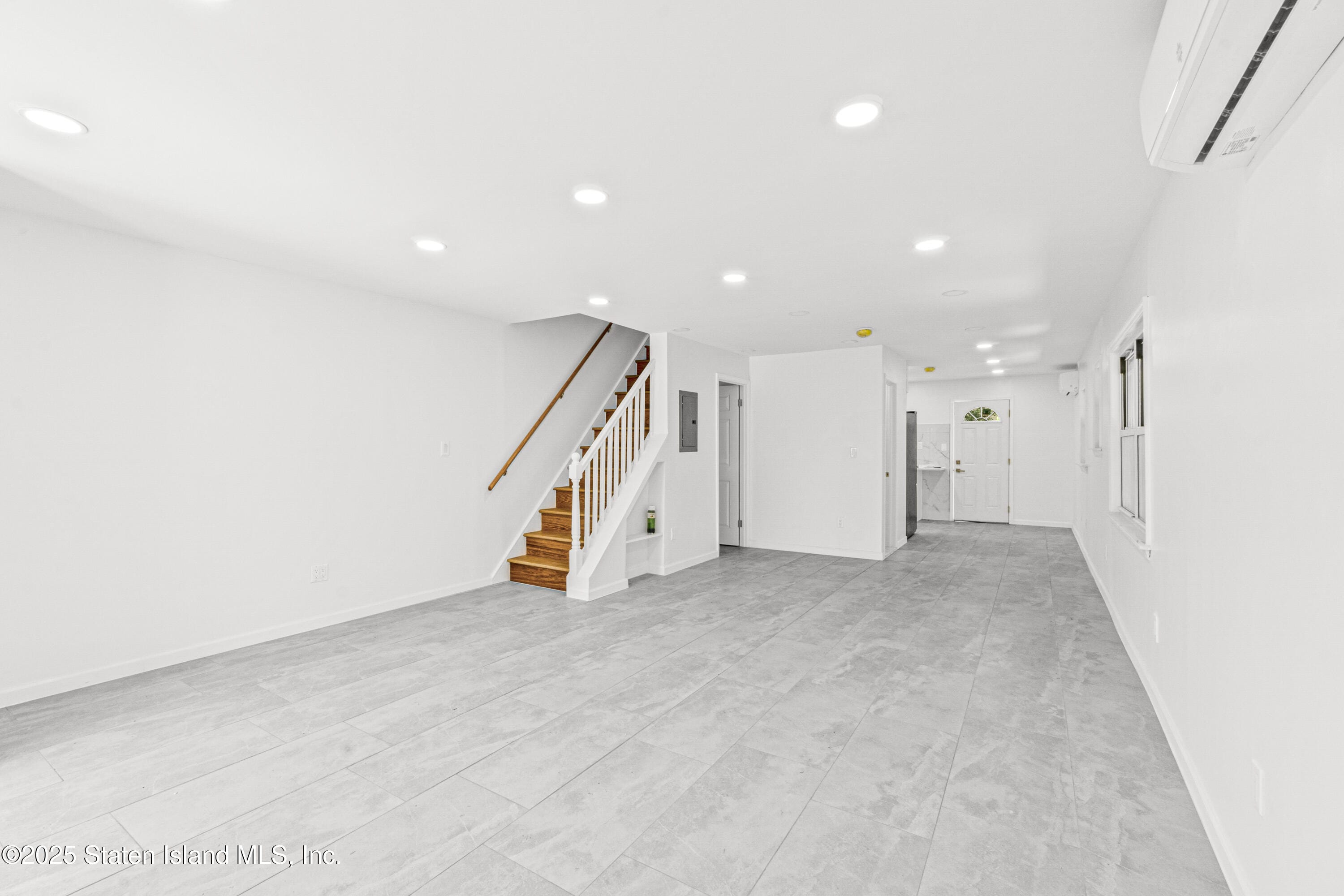 84 Elm Street, Staten Island, NY, 10310 image 16