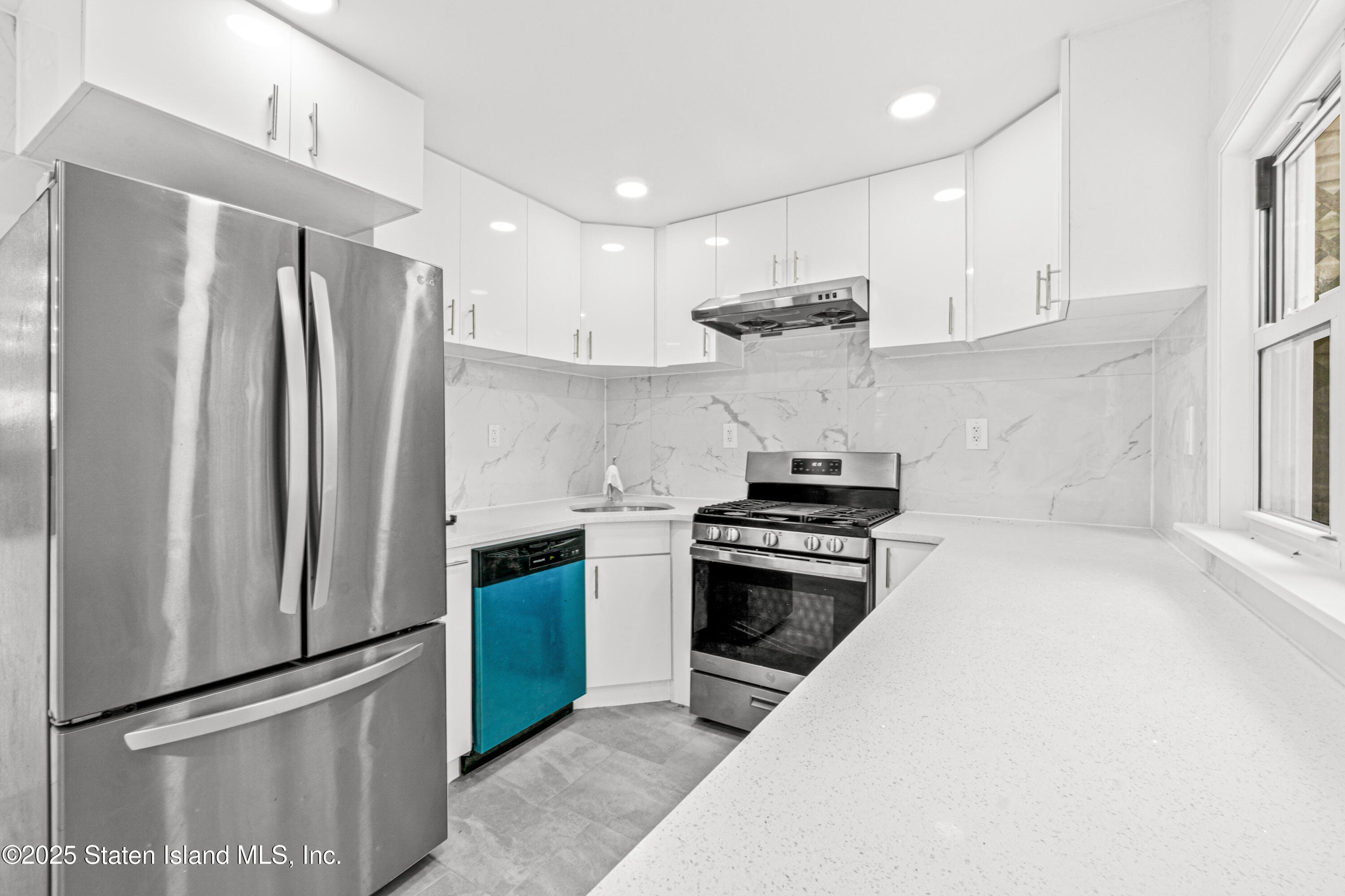 84 Elm Street, Staten Island, NY, 10310 image 19