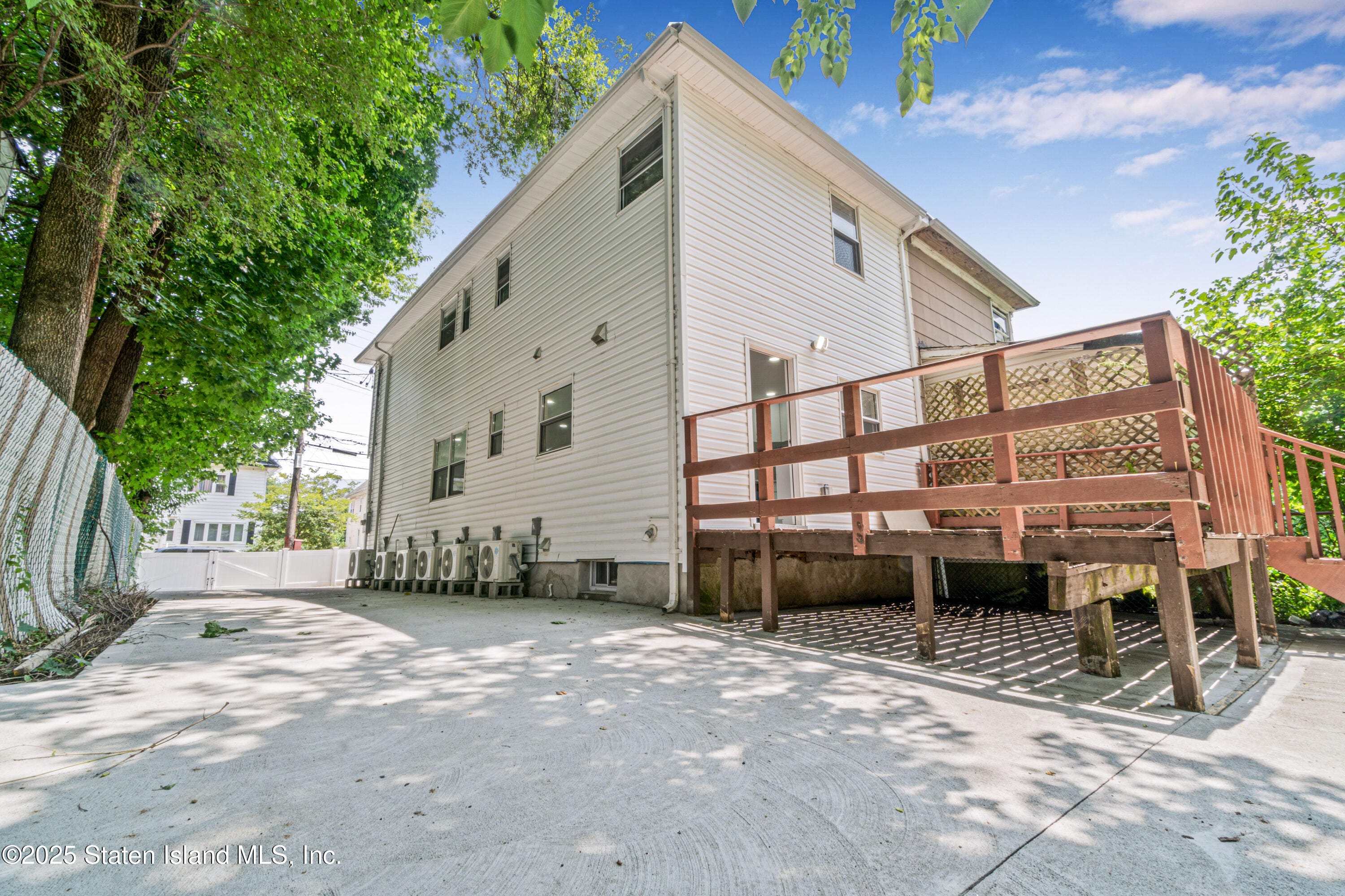 84 Elm Street, Staten Island, NY, 10310 image 9