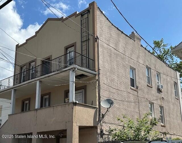 335 Bradley Avenue Image 3
