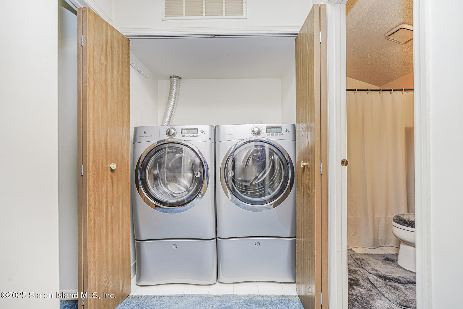 162 Ilyssa Way, Staten Island, NY, 10312 image 12