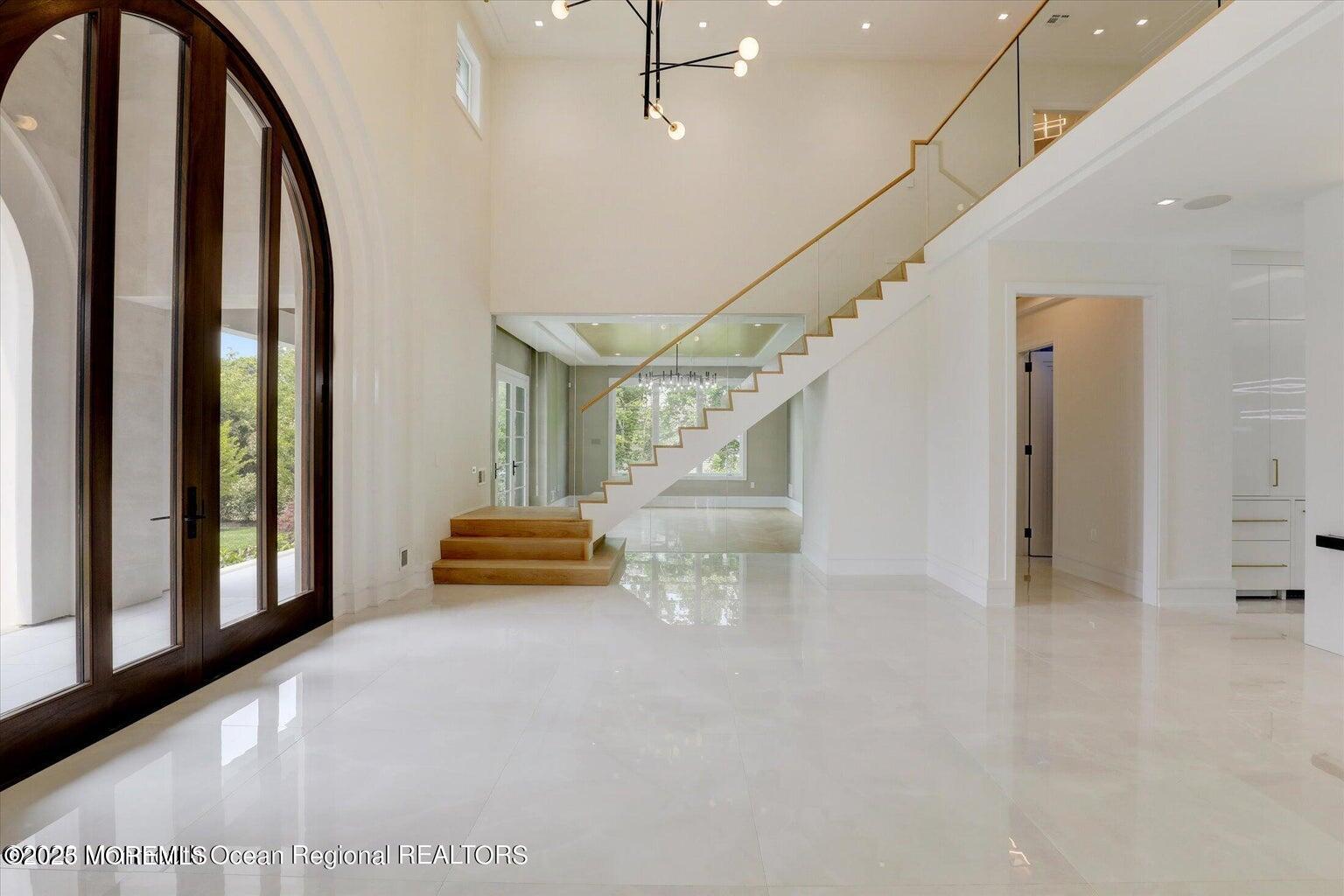 673 Westwood Avenue Image 2