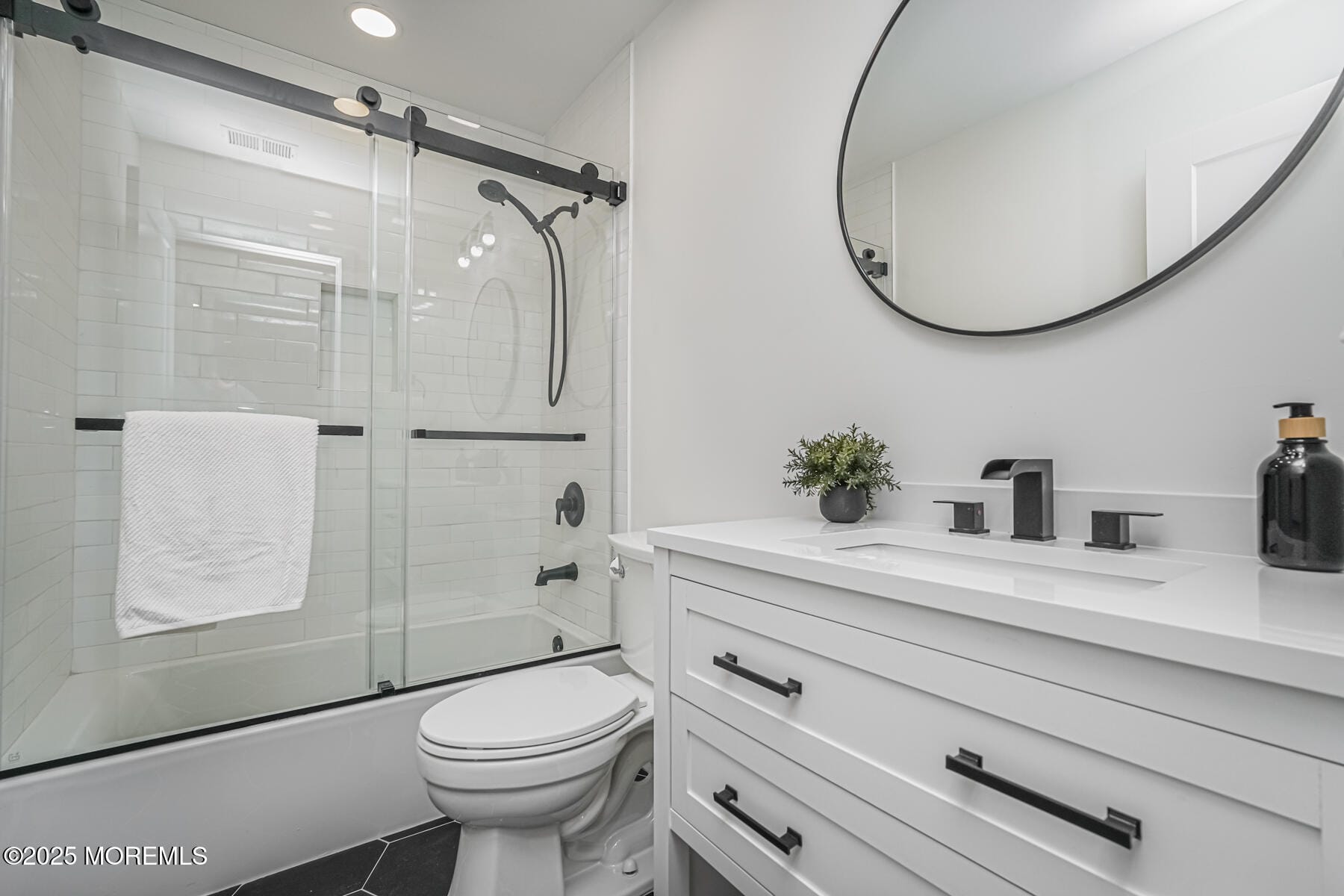 367 Oak Knoll Drive, Manalapan, NJ, 07726 image 32