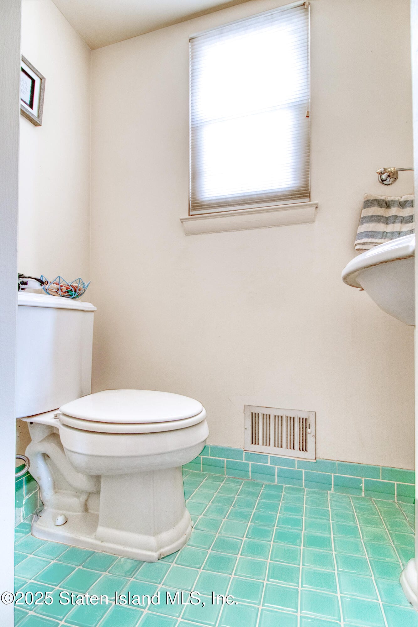 498 Dongan Hills Avenue, Staten Island, NY, 10305 image 26