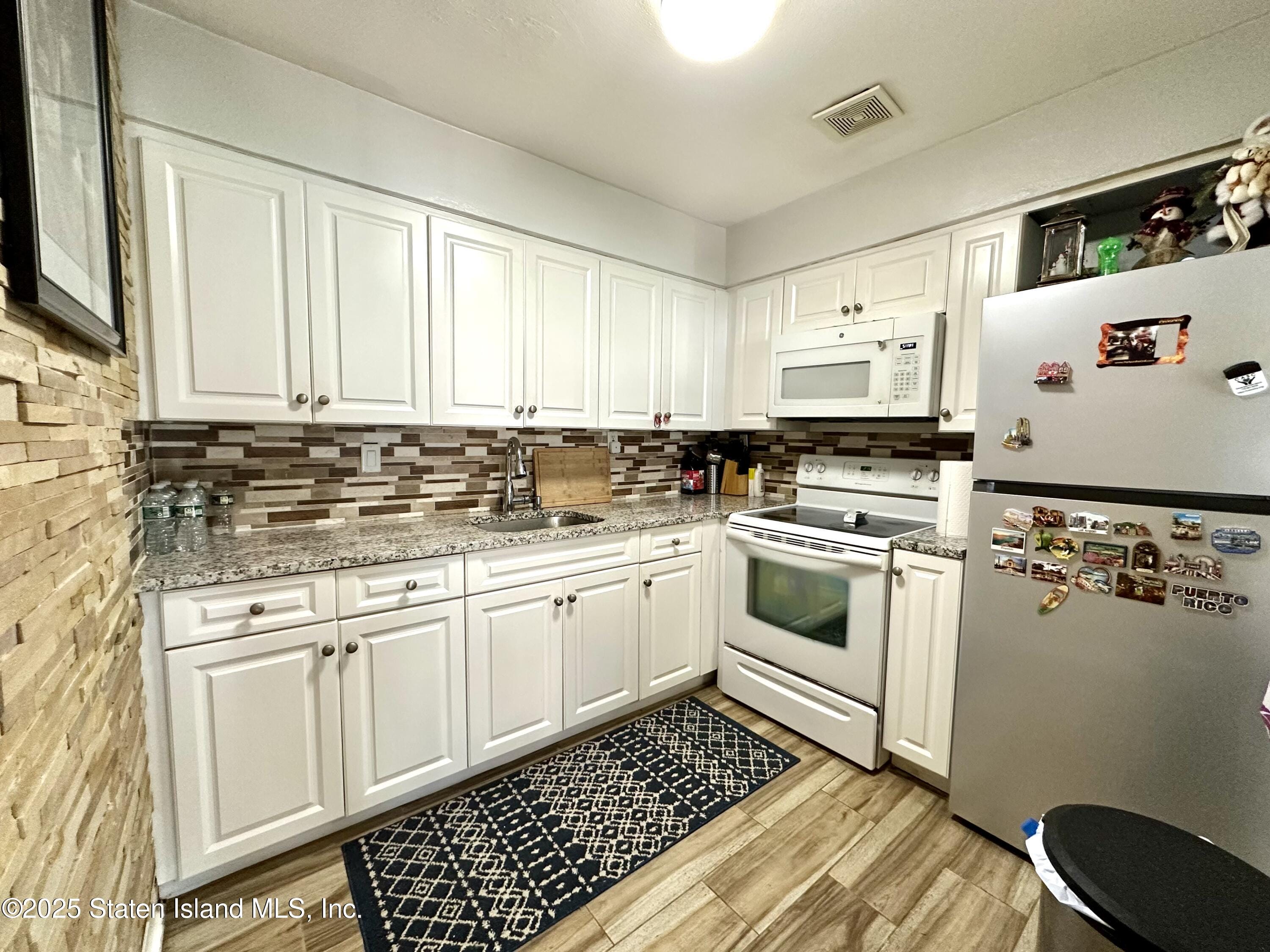 65 Vera Street, Staten Island, NY, 10305 image 8