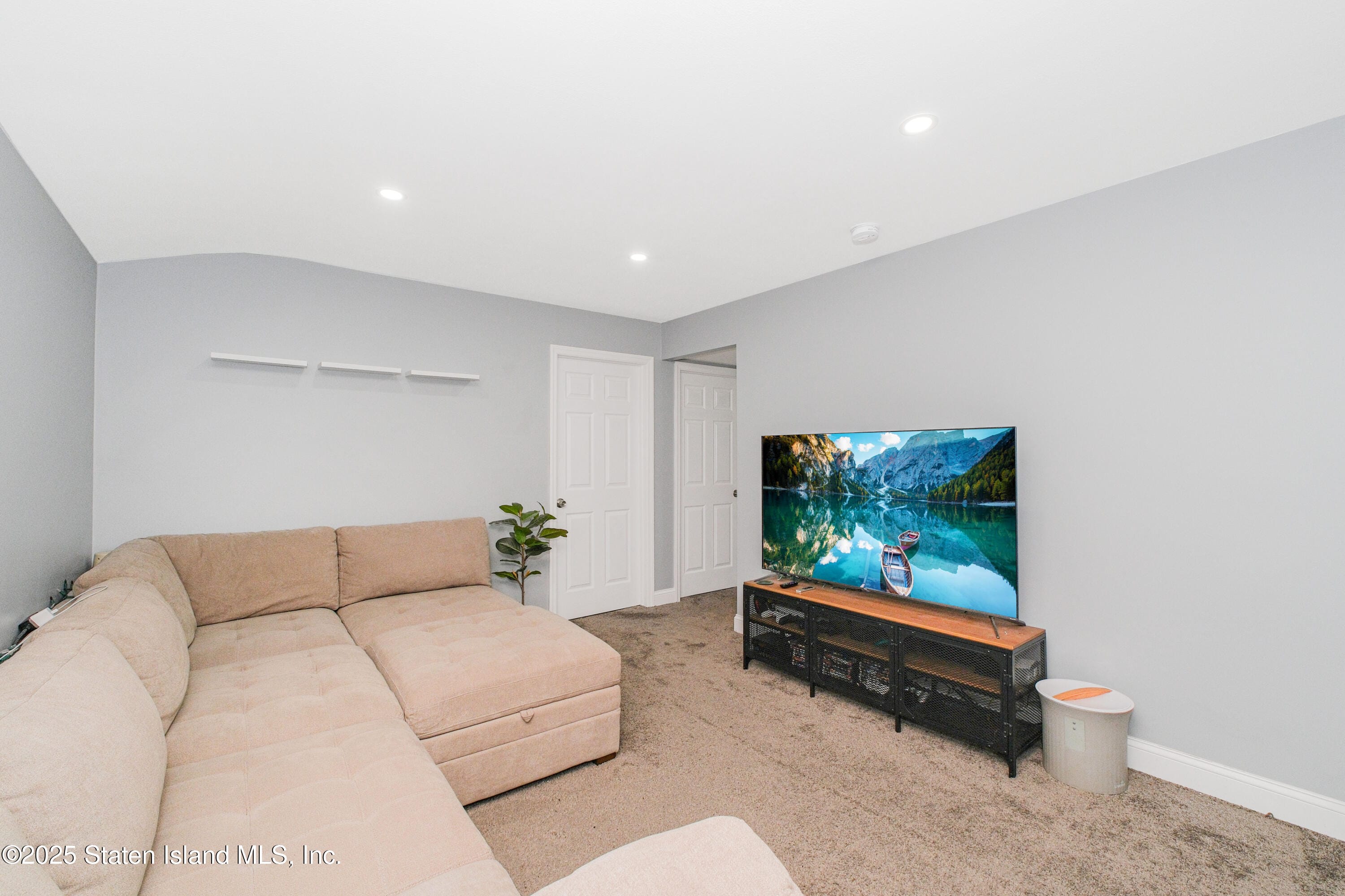 546 Buchanan Avenue B, Staten Island, NY, 10314 image 6