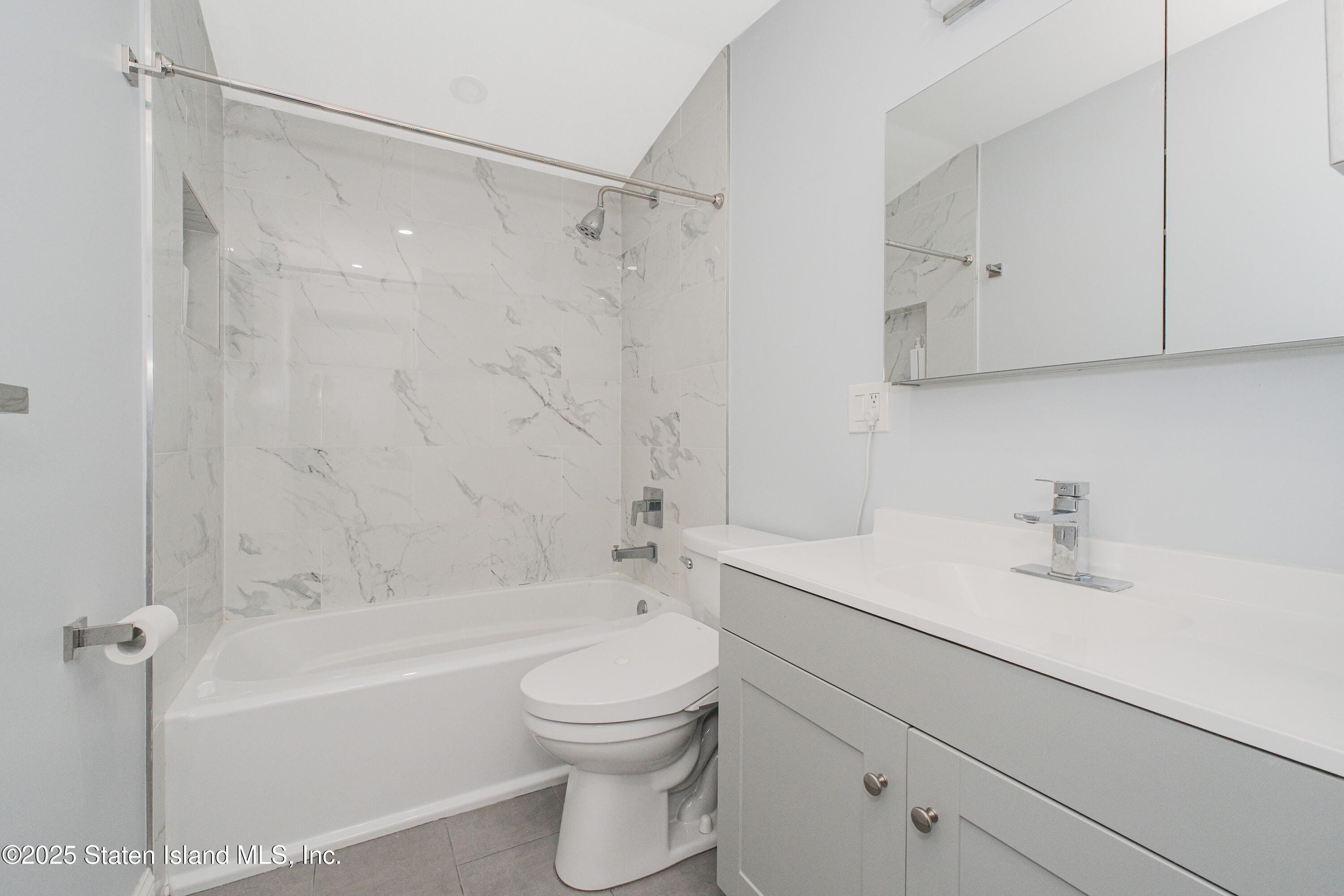 546 Buchanan Avenue B, Staten Island, NY, 10314 image 13