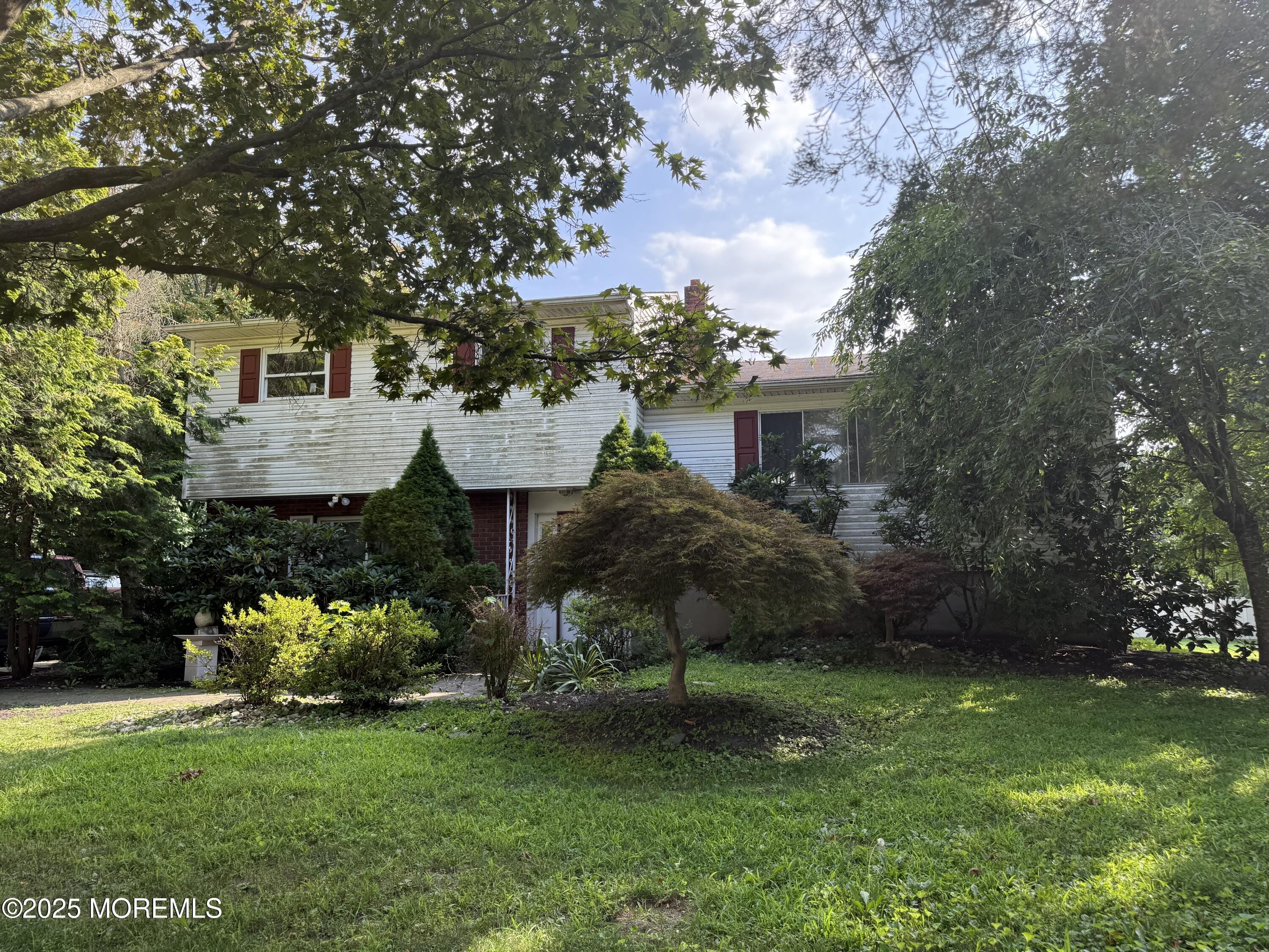 27 Middlesex Road Image 1
