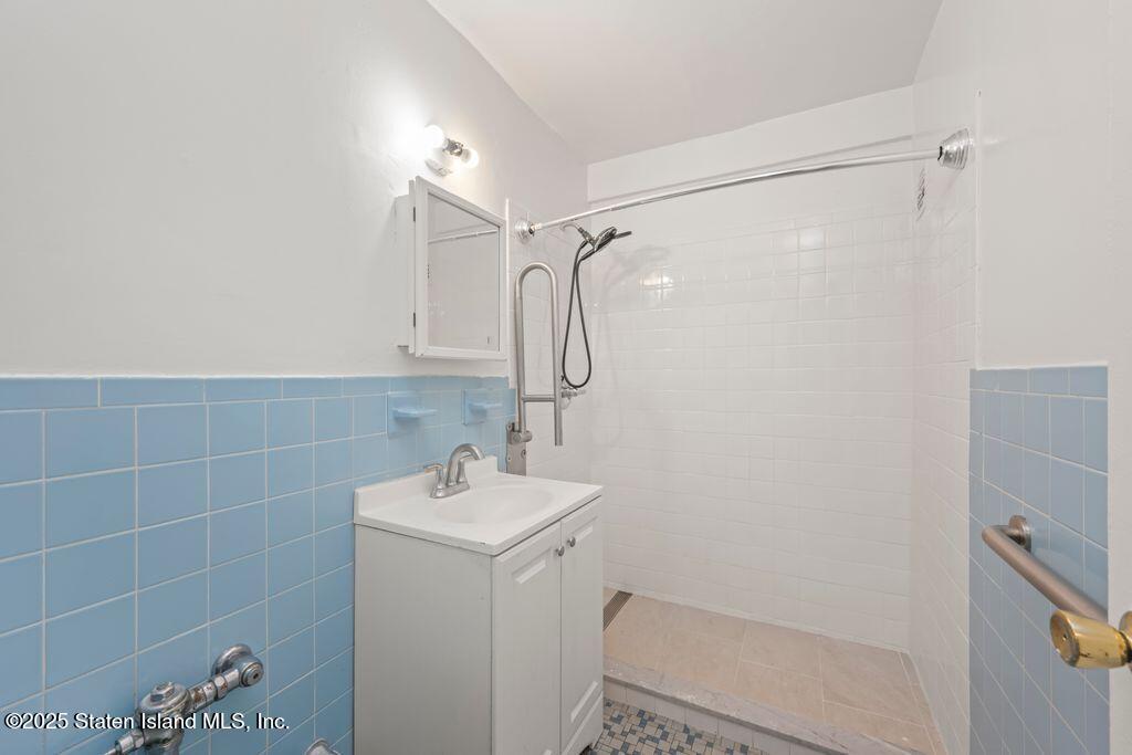 20 Cliff Street 4p Image 2