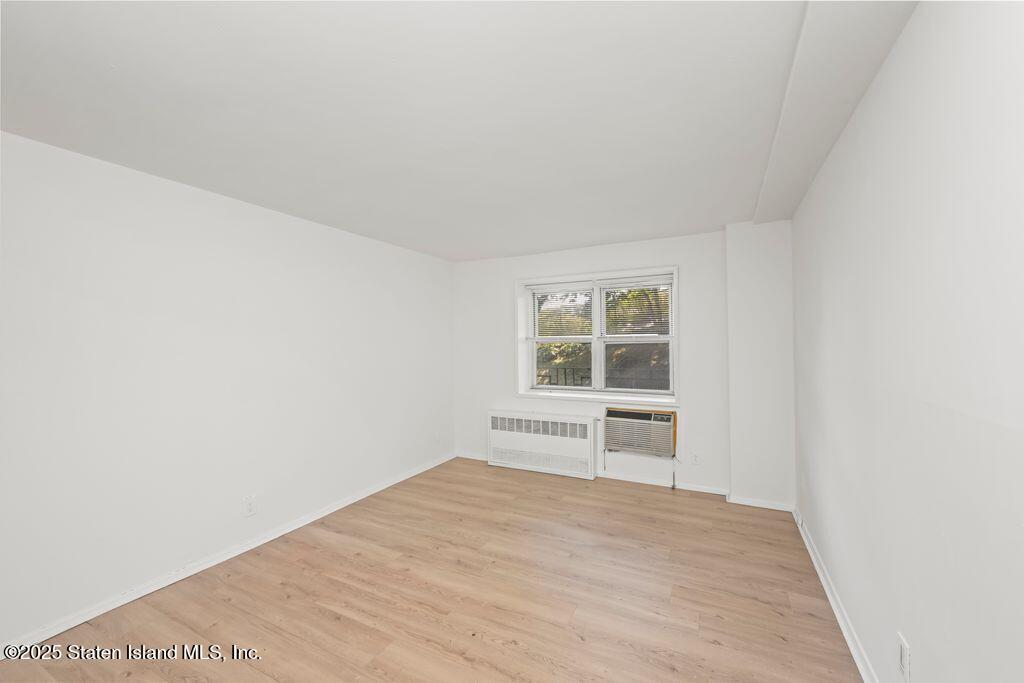 20 Cliff Street 4p Image 3