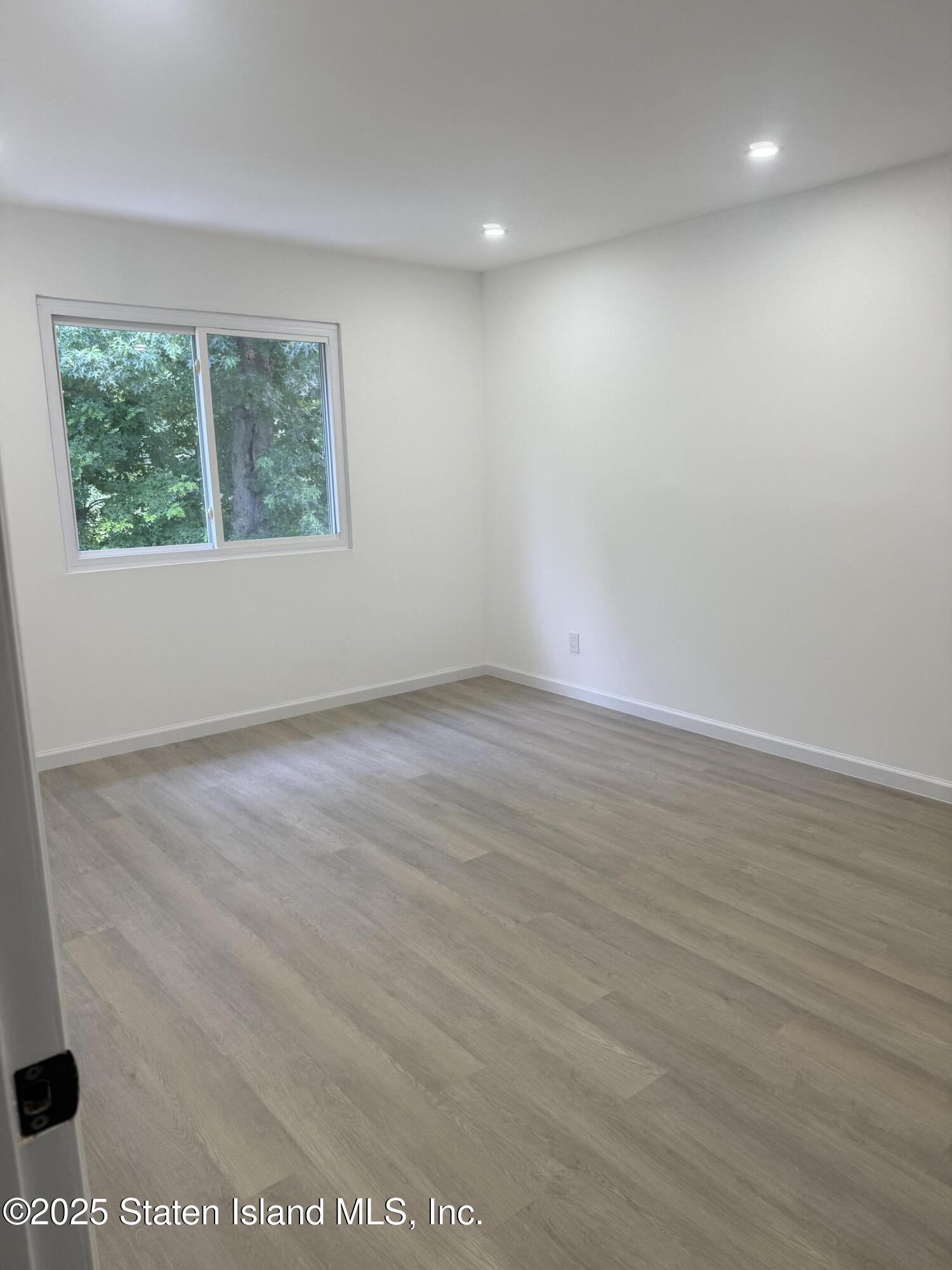 47 Village Lane B, Staten Island, NY, 10312 image 15