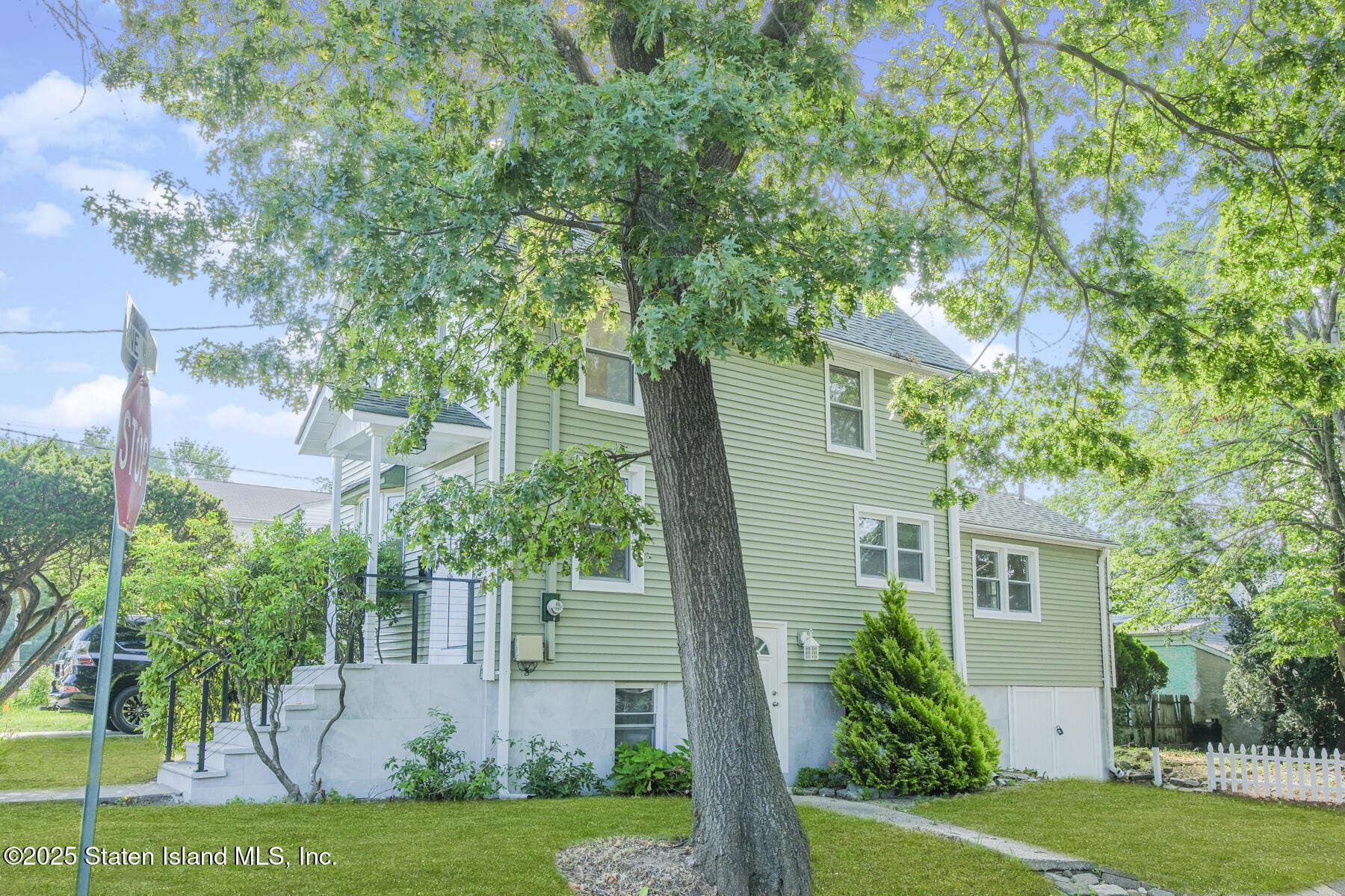 132 Dewey Avenue Image 3