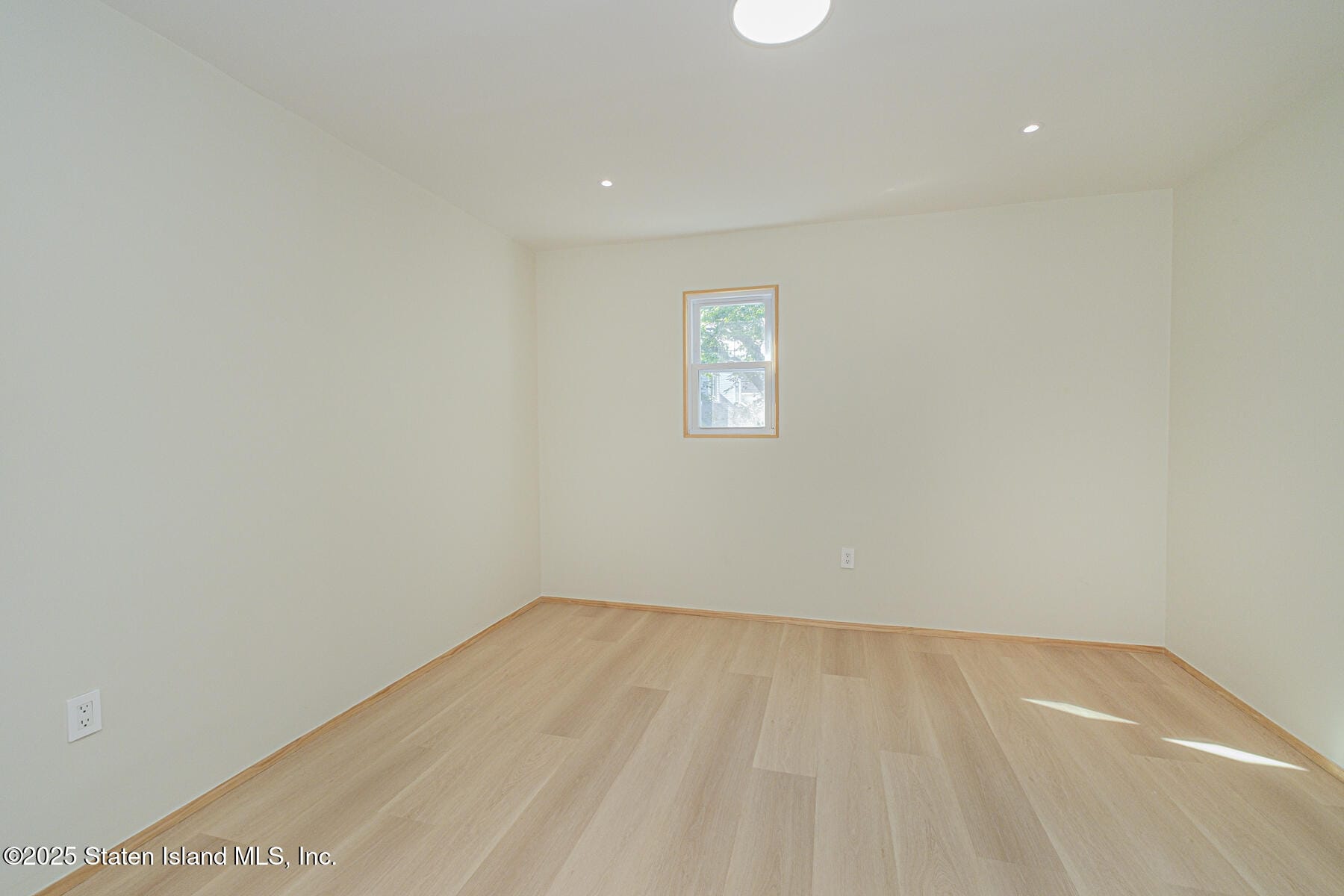 132 Dewey Avenue, Staten Island, NY, 10308 image 17