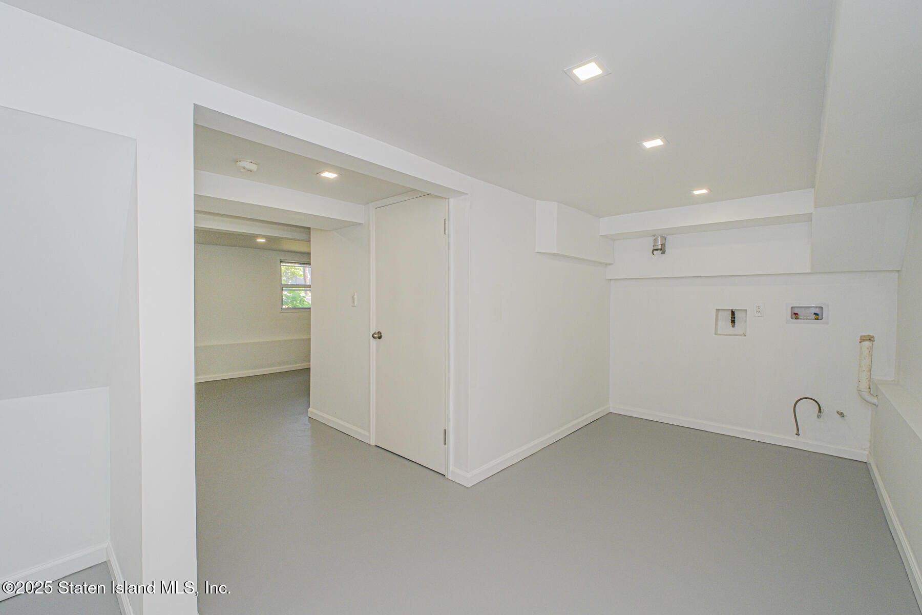 132 Dewey Avenue, Staten Island, NY, 10308 image 32